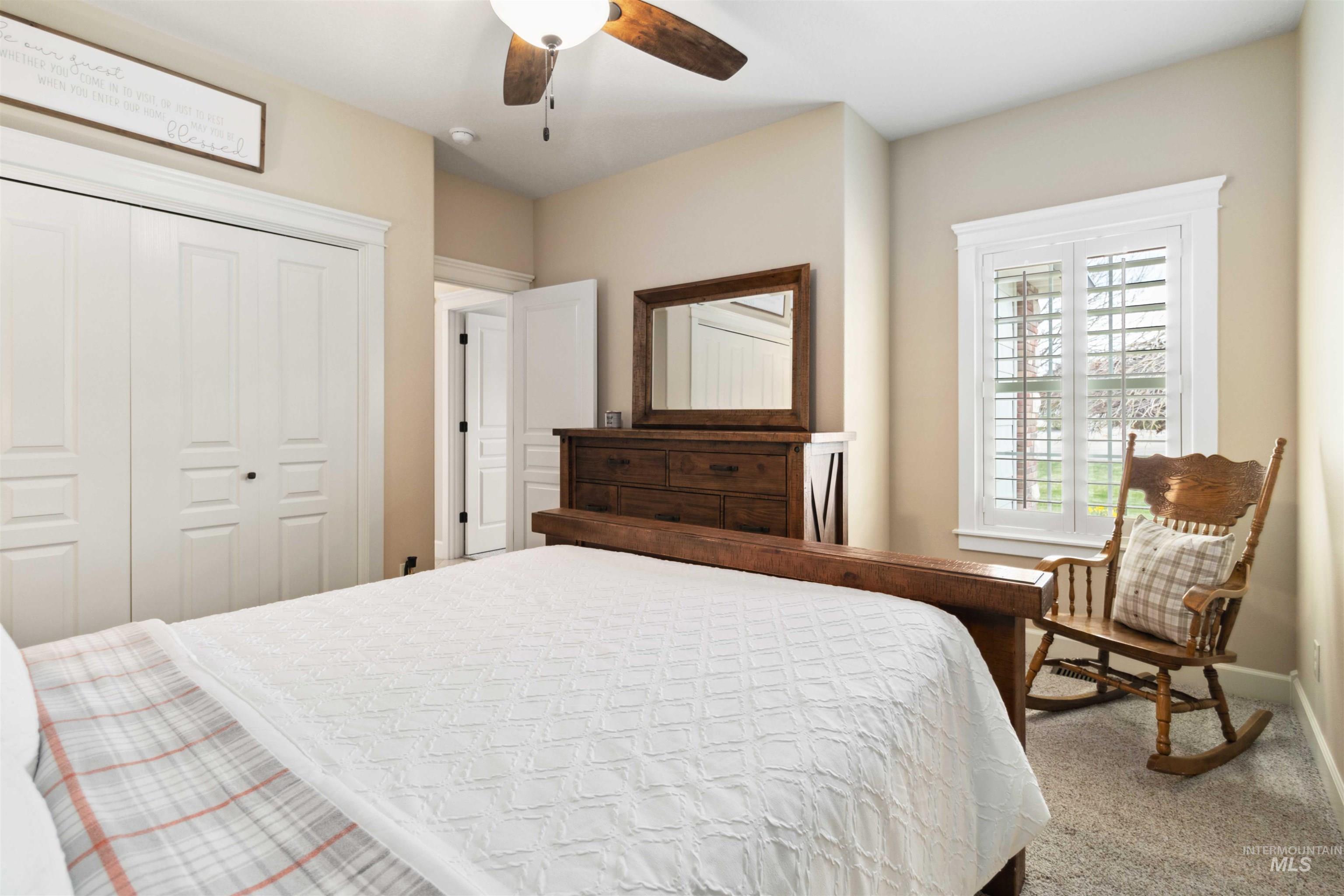 15702 Venus Ct Property Photo 35