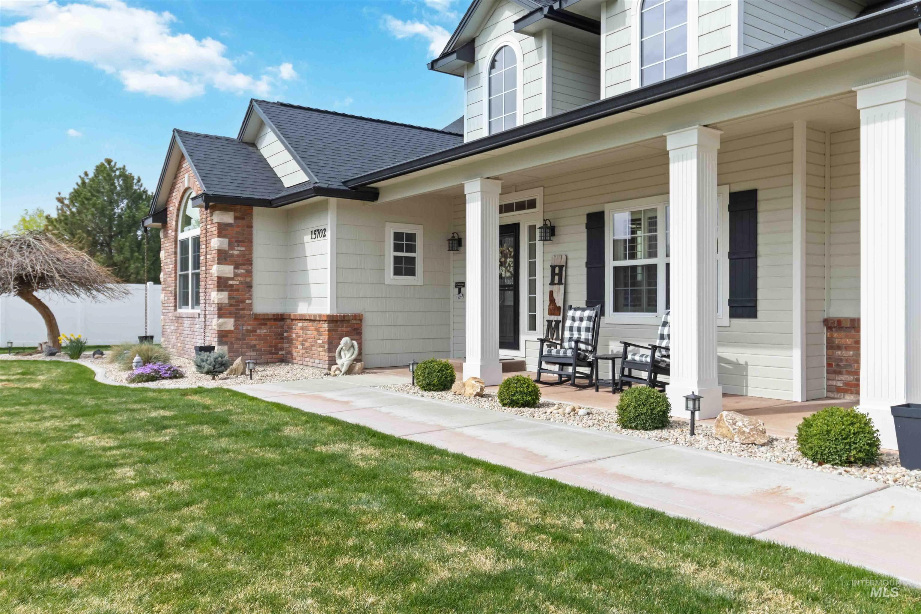 15702 Venus Ct Property Photo 46
