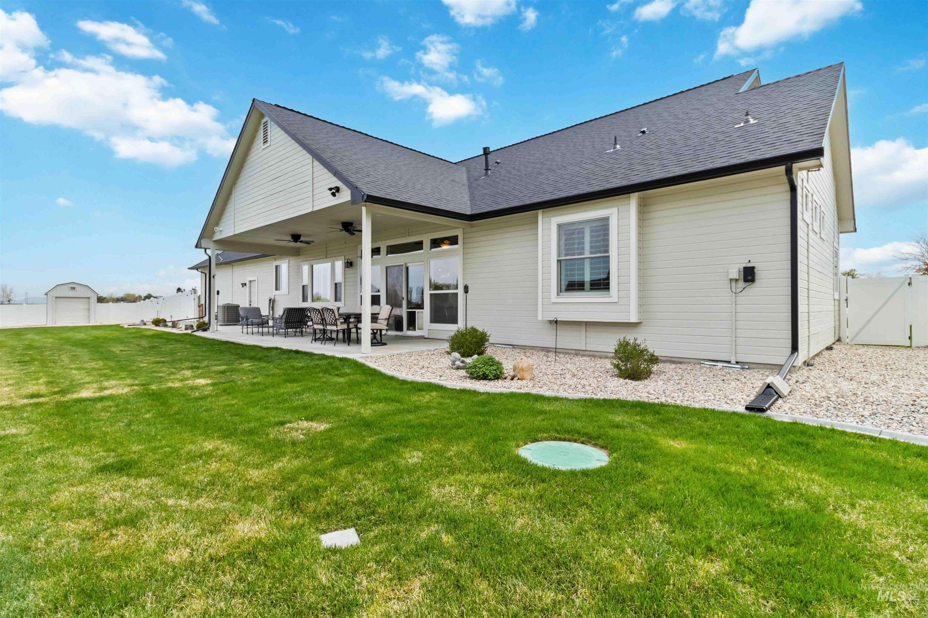 15702 Venus Ct Property Photo 47