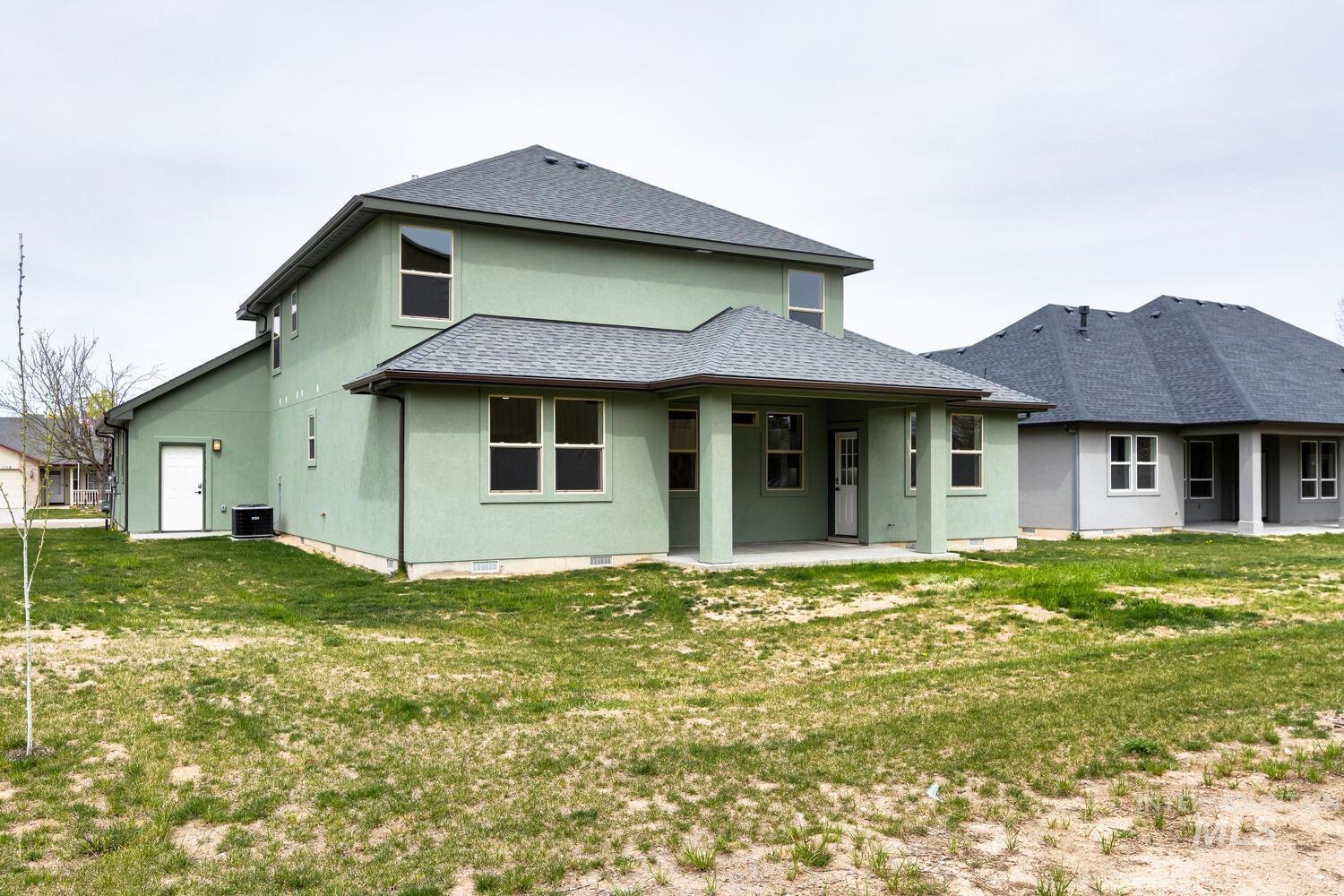1113 W Blaine Ave Property Photo 44