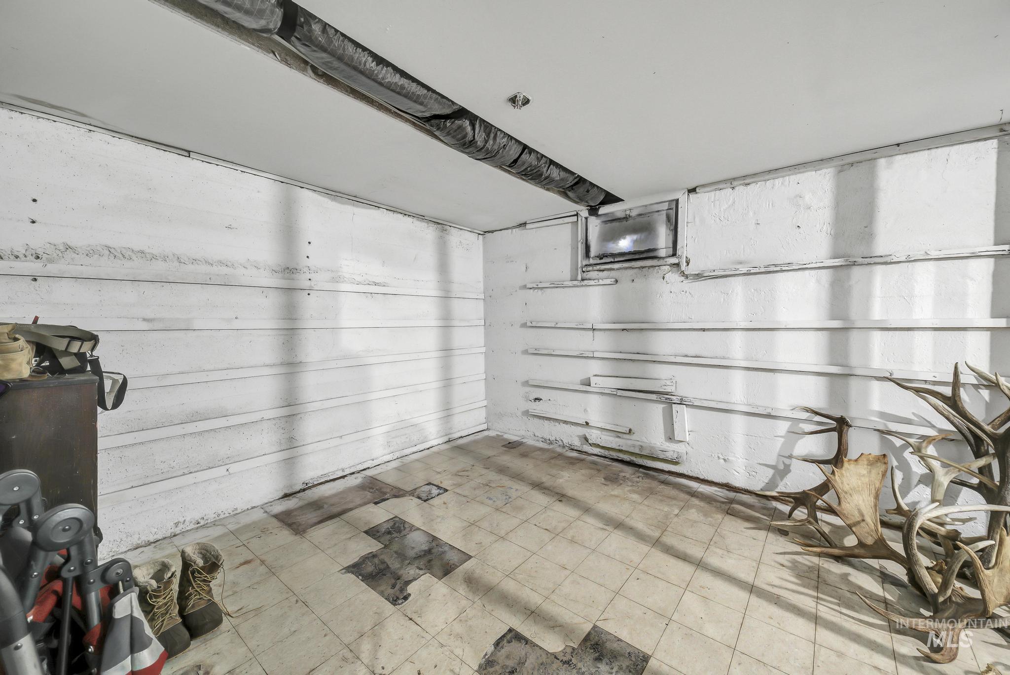 403 W Highway 30 Property Photo 24
