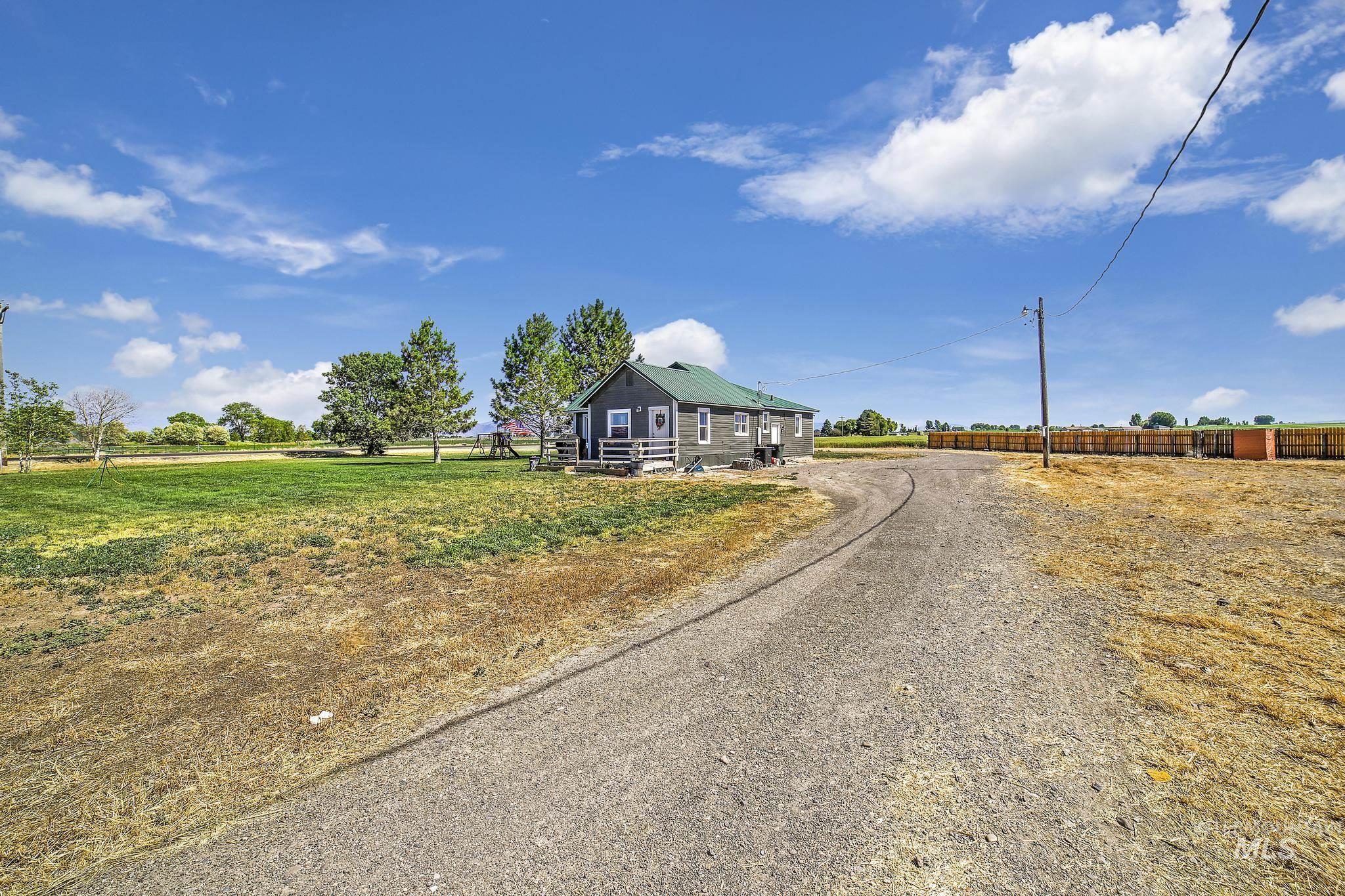 403 W Highway 30 Property Photo 27