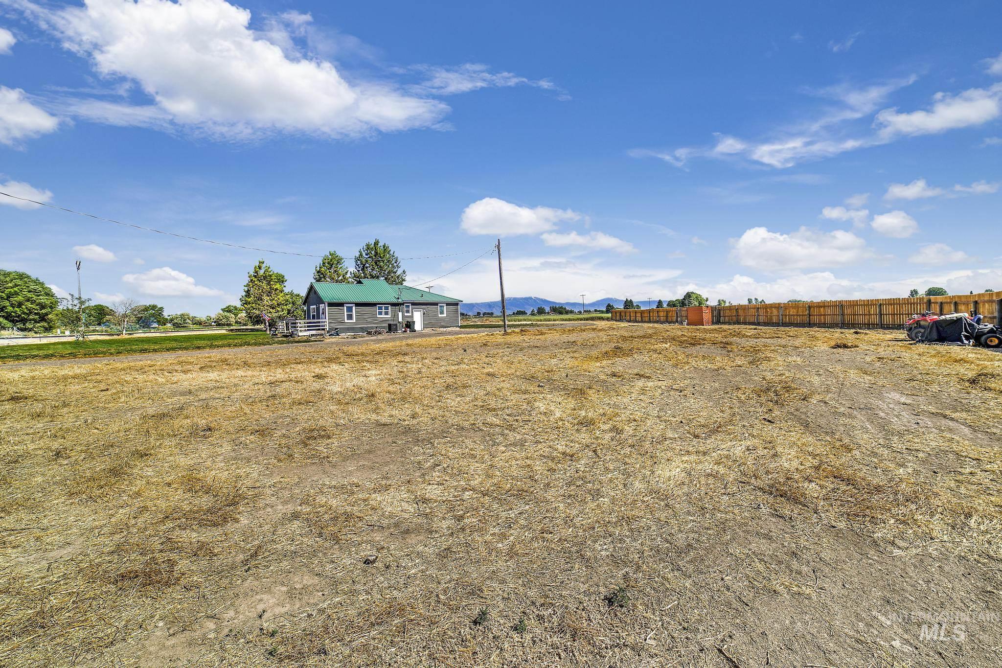 403 W Highway 30 Property Photo 28