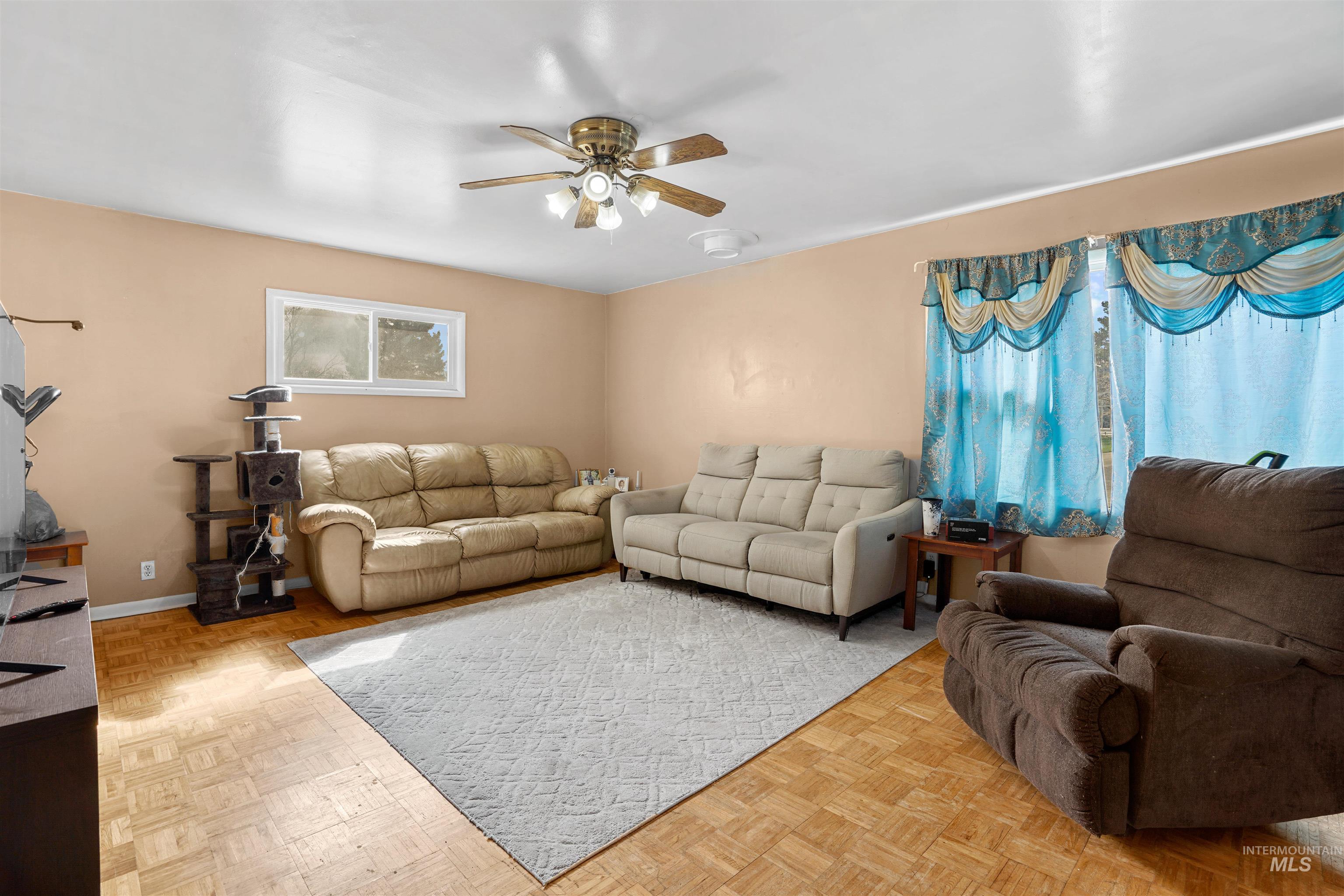 1817 Granada Drive Property Photo 1