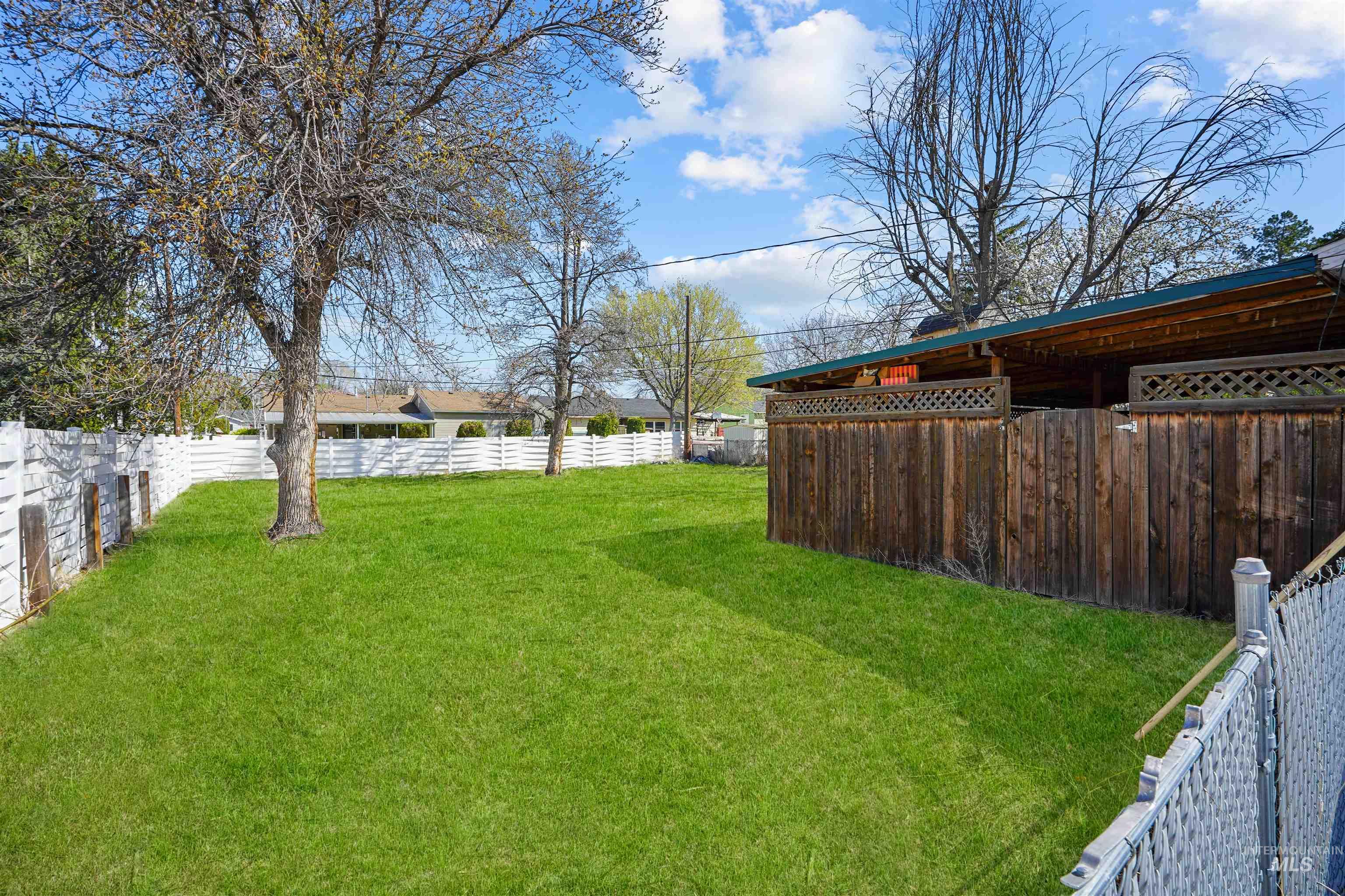 1817 Granada Drive Property Photo 13