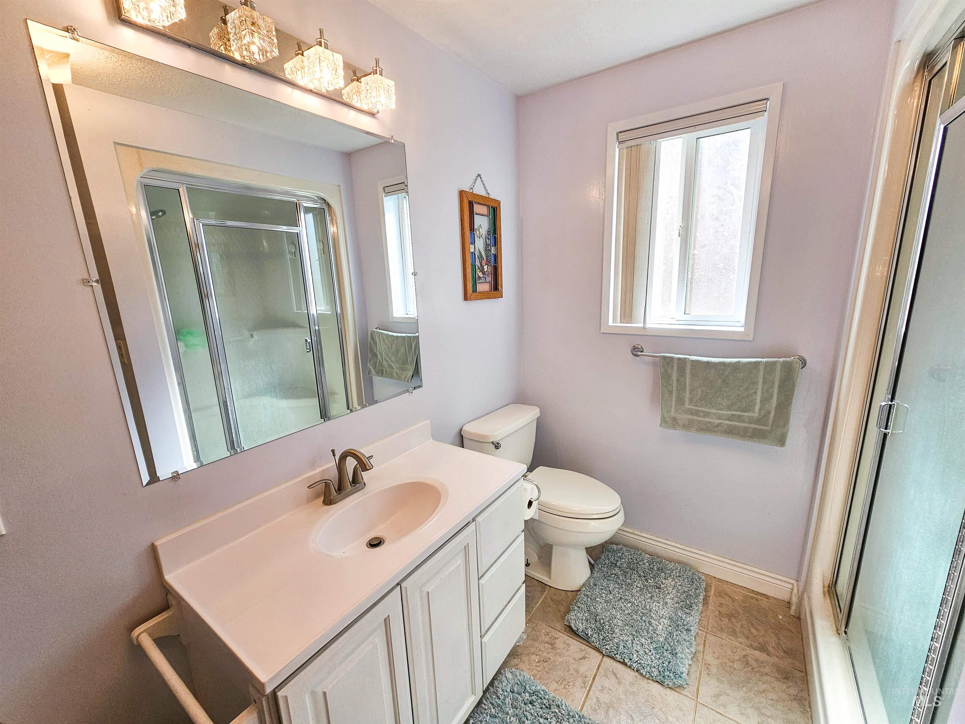 2390 Rolling Hills Drive Property Photo 17