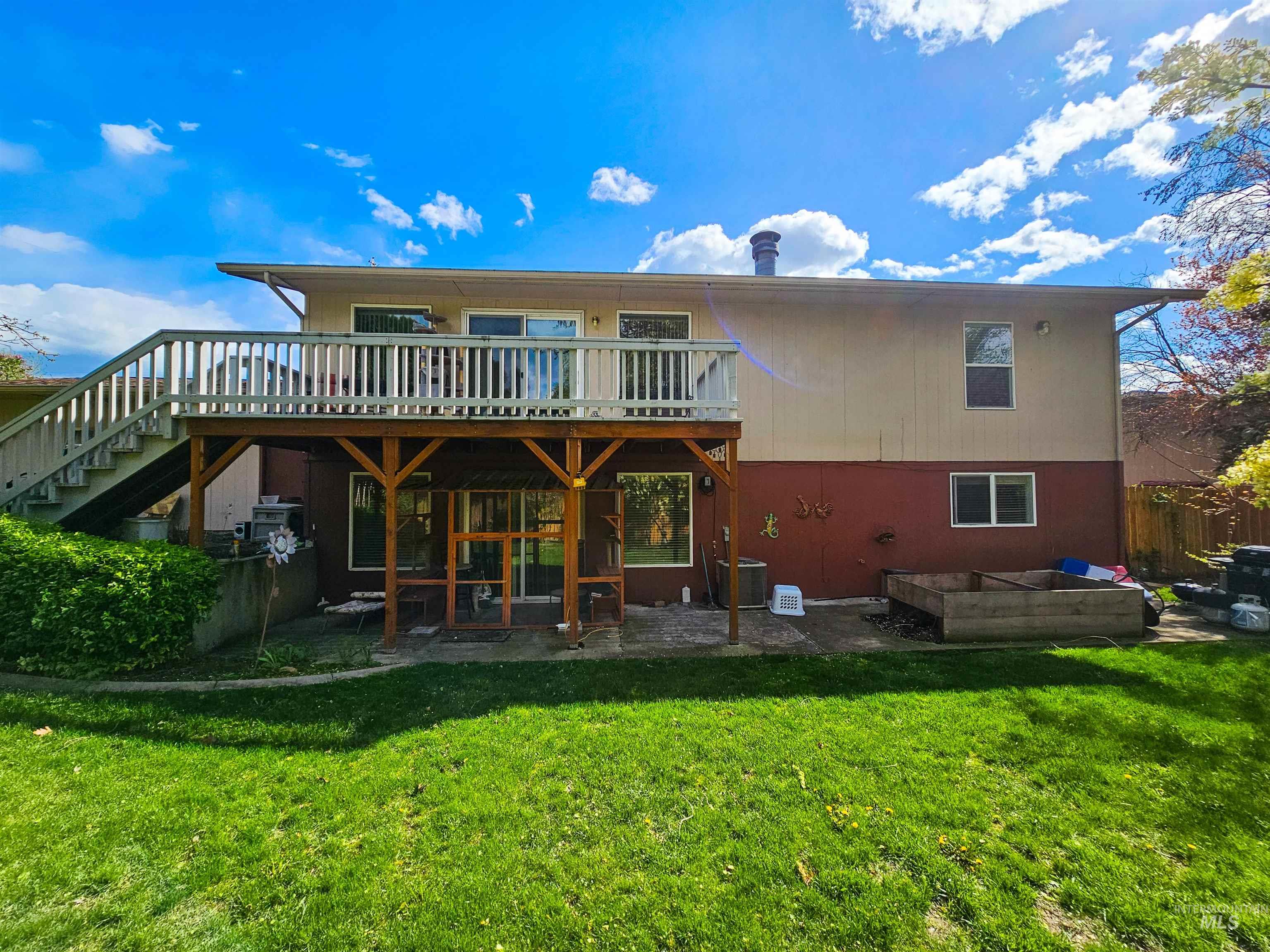 2390 Rolling Hills Drive Property Photo 33