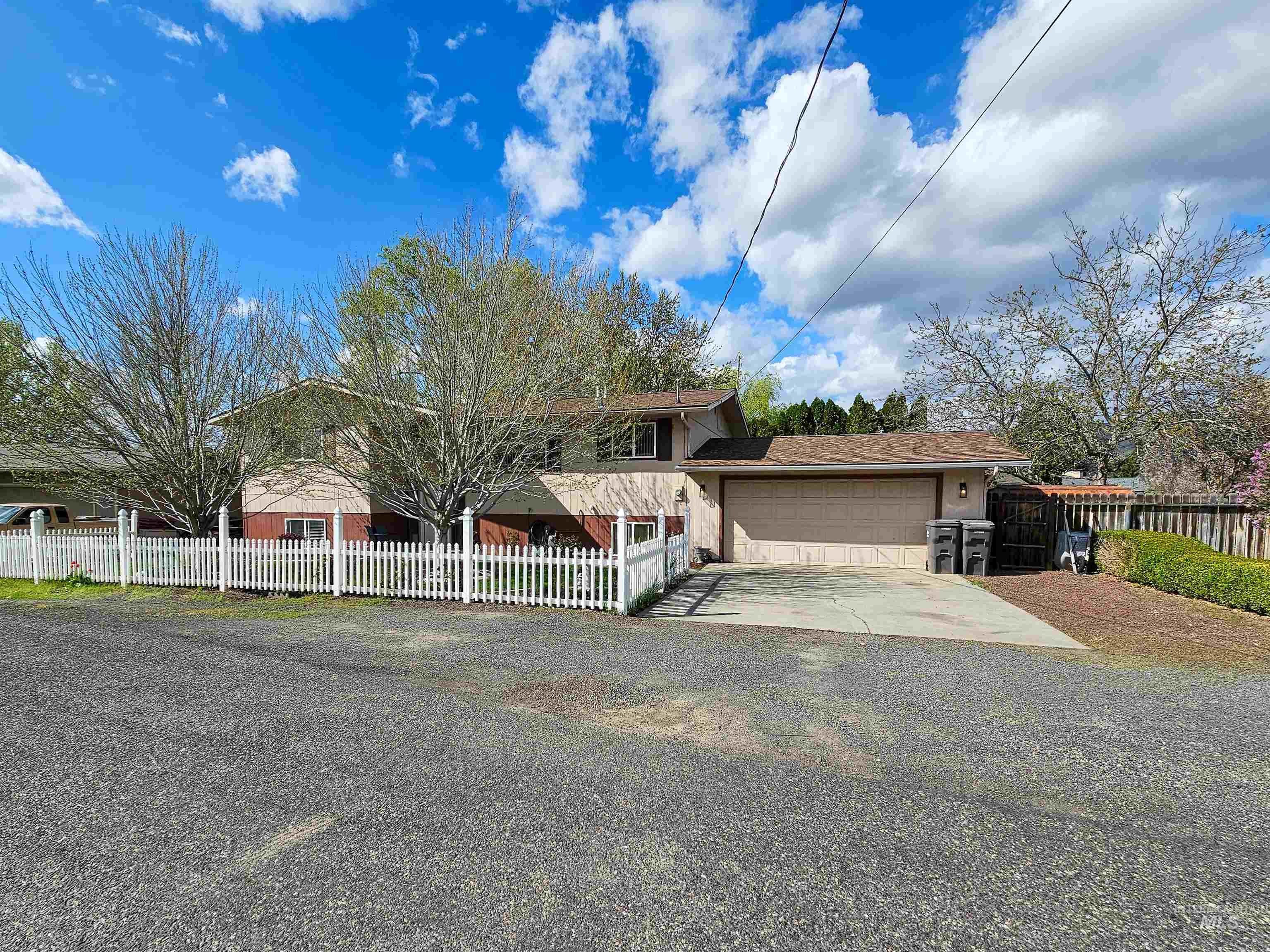 2390 Rolling Hills Drive Property Photo 36