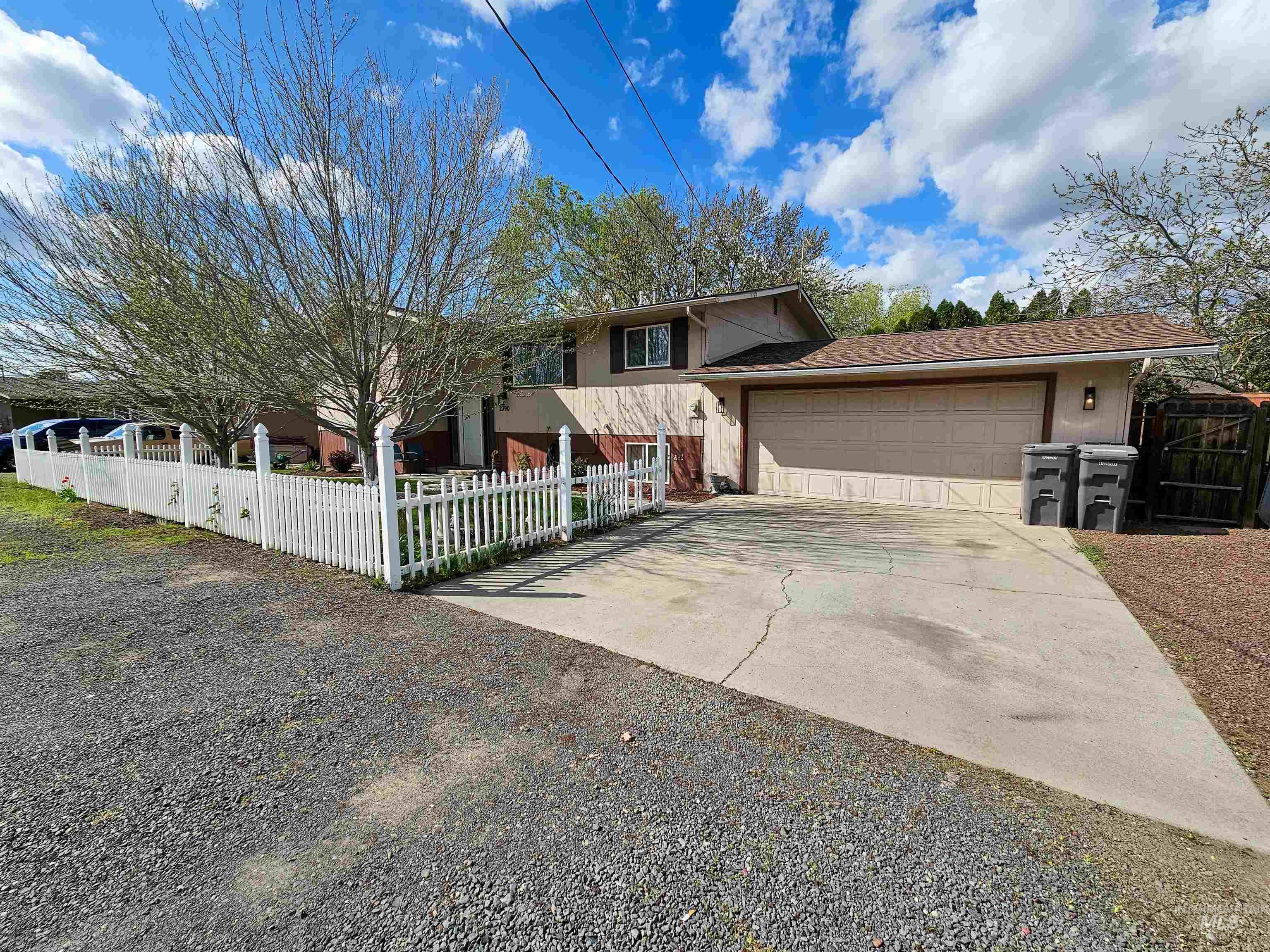 2390 Rolling Hills Drive Property Photo 37