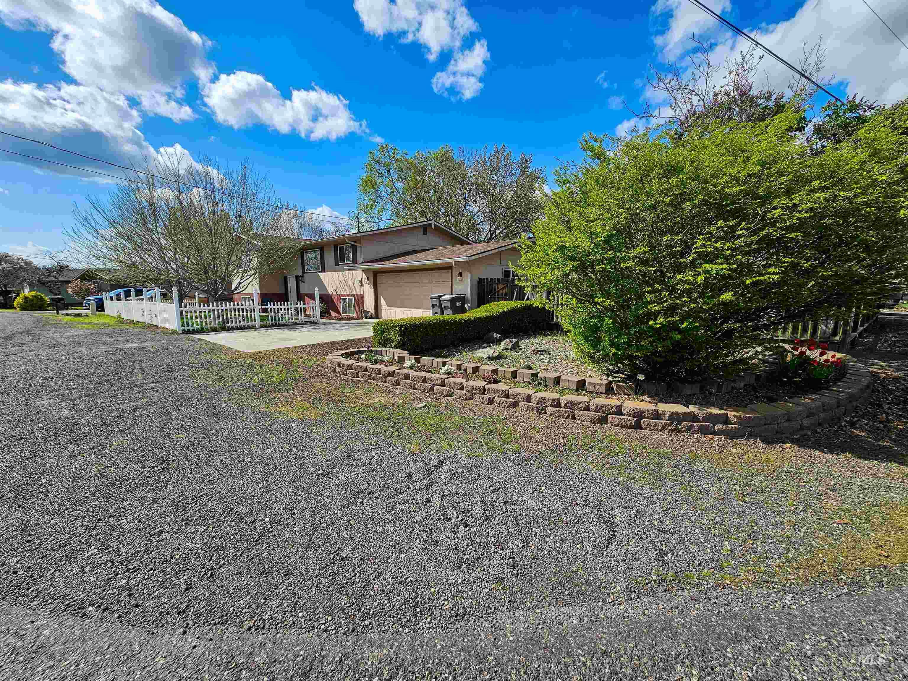 2390 Rolling Hills Drive Property Photo 41