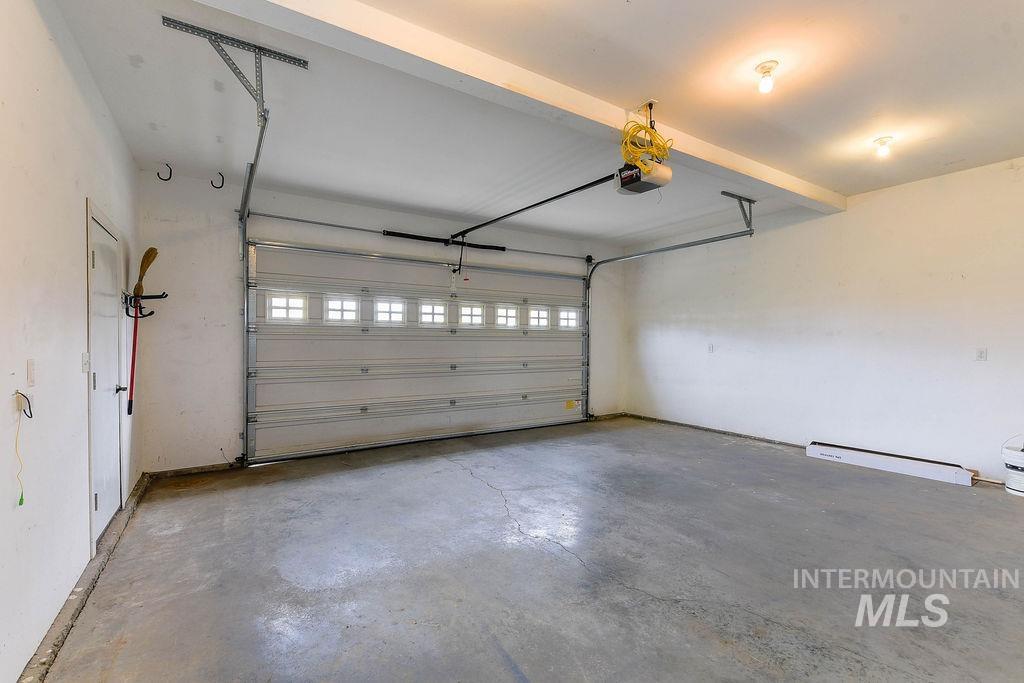 1962 E 6th Street Property Photo 22