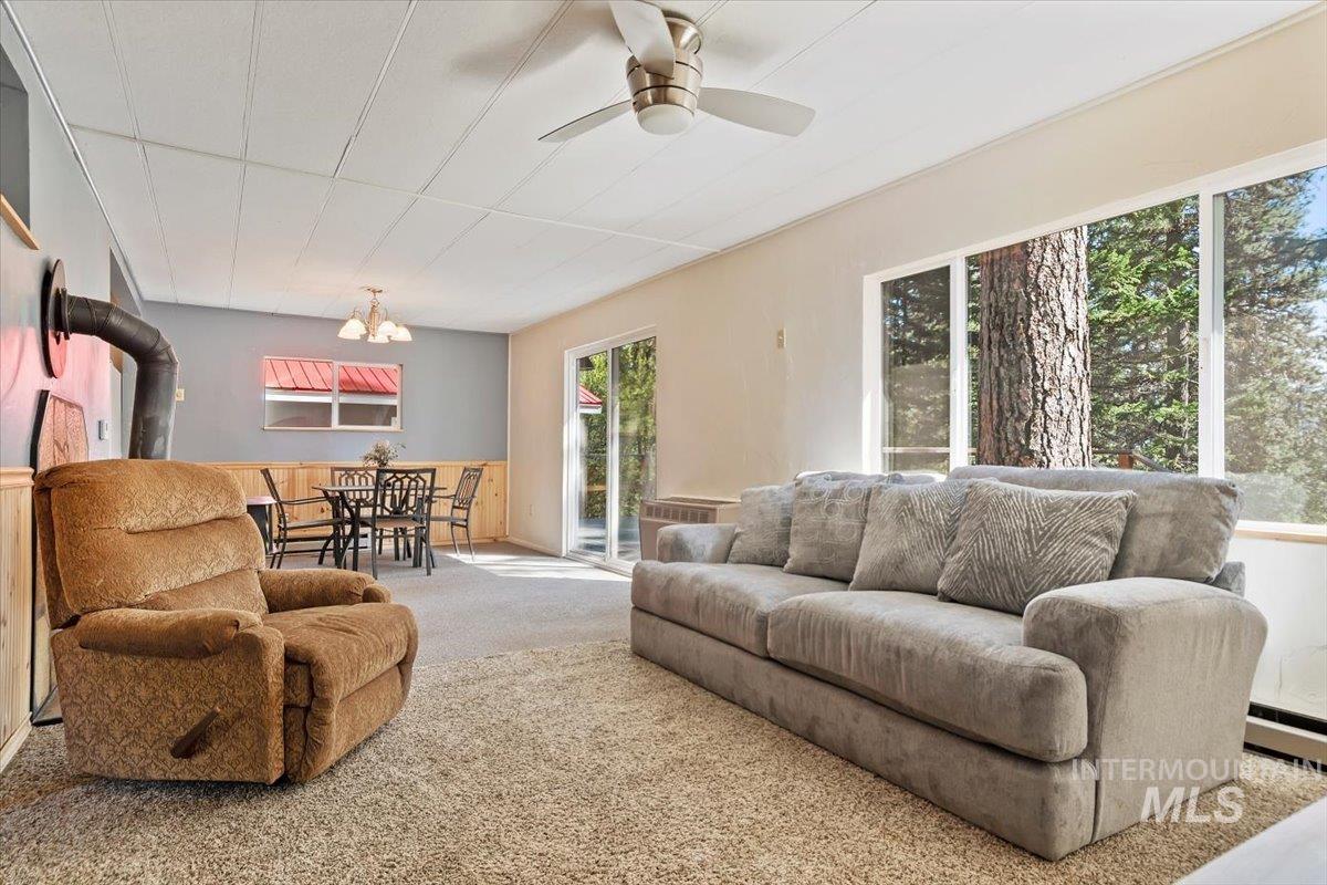 3 Moonglow Dr. Property Photo 5