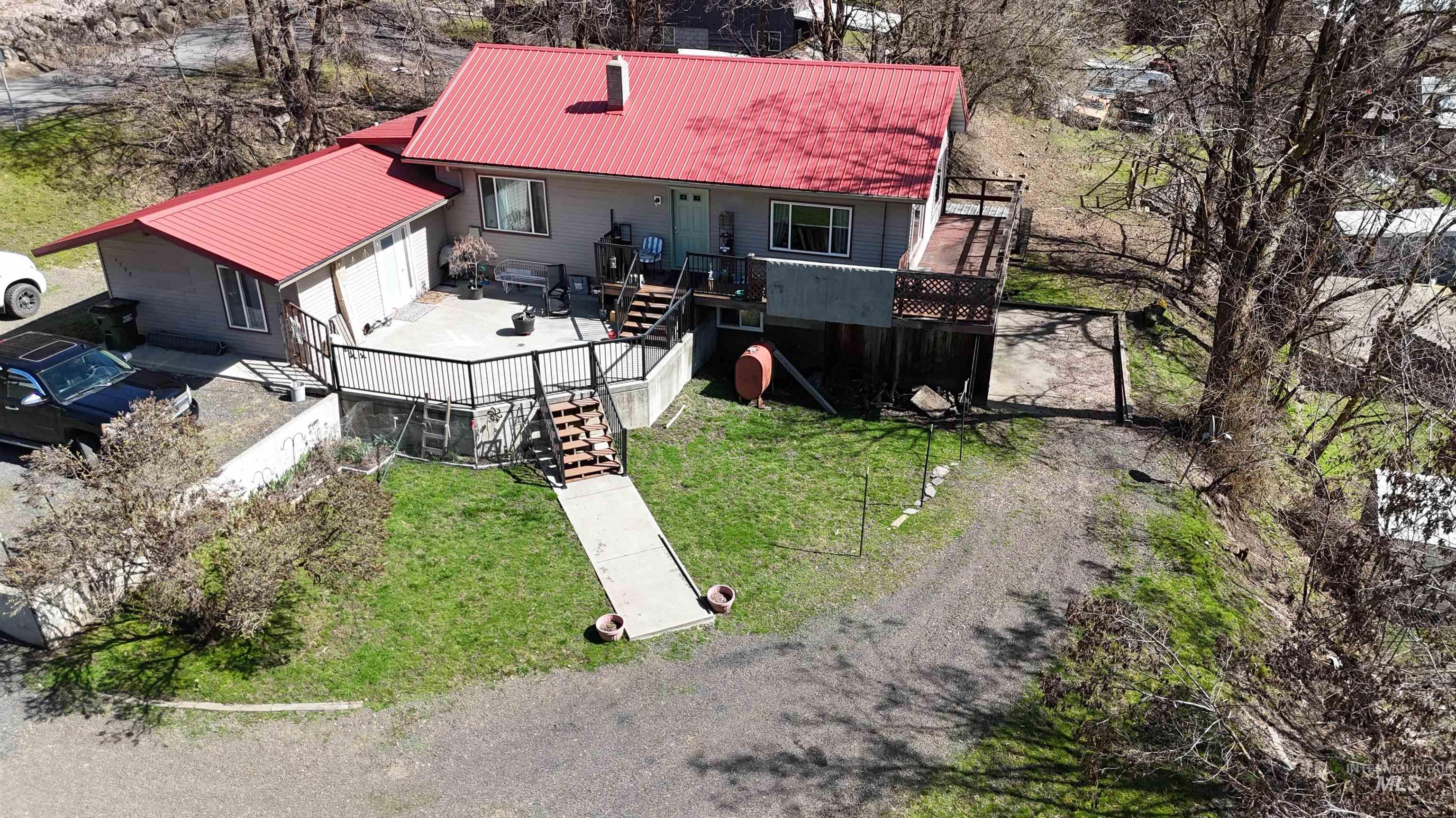1255 Forsman Avenue Property Photo