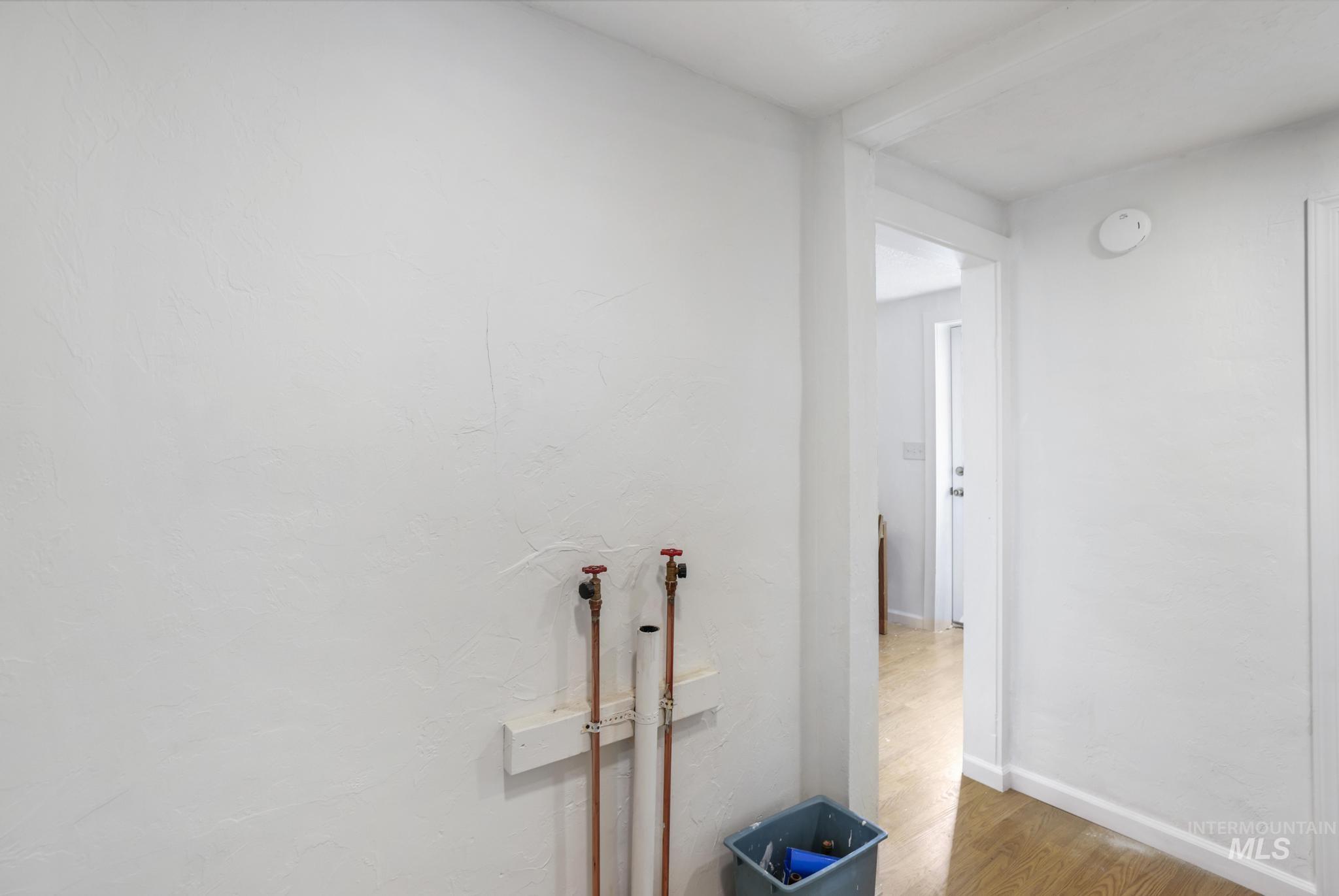 370 E Orchard Property Photo 11