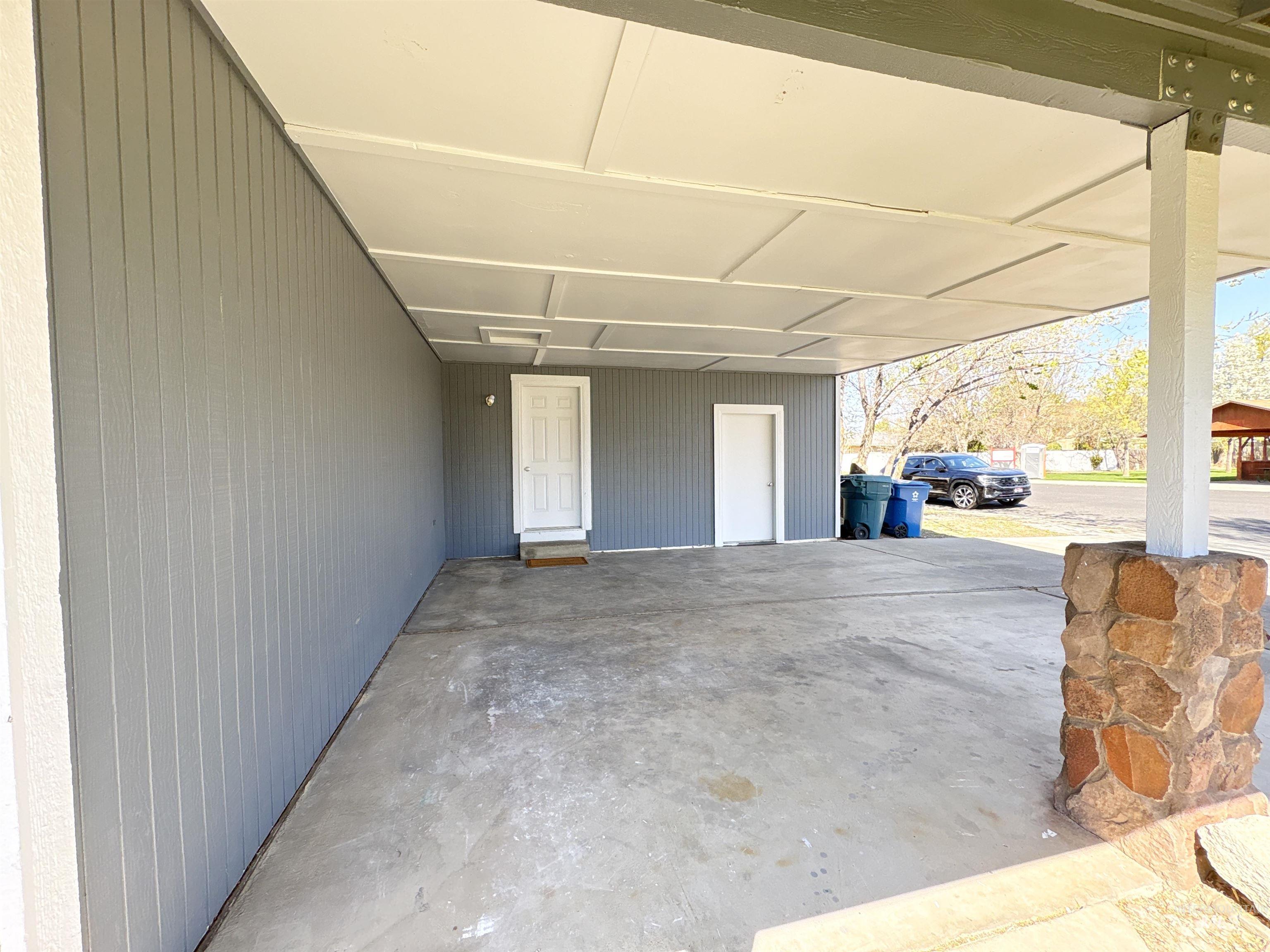 1805 Stonetree Drive Property Photo 21