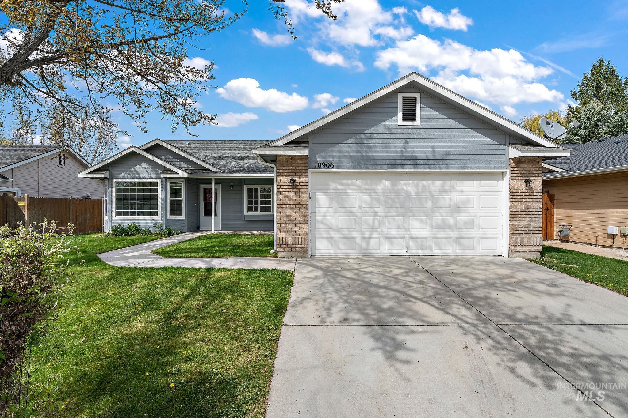 10906 W Altair St Property Photo 1