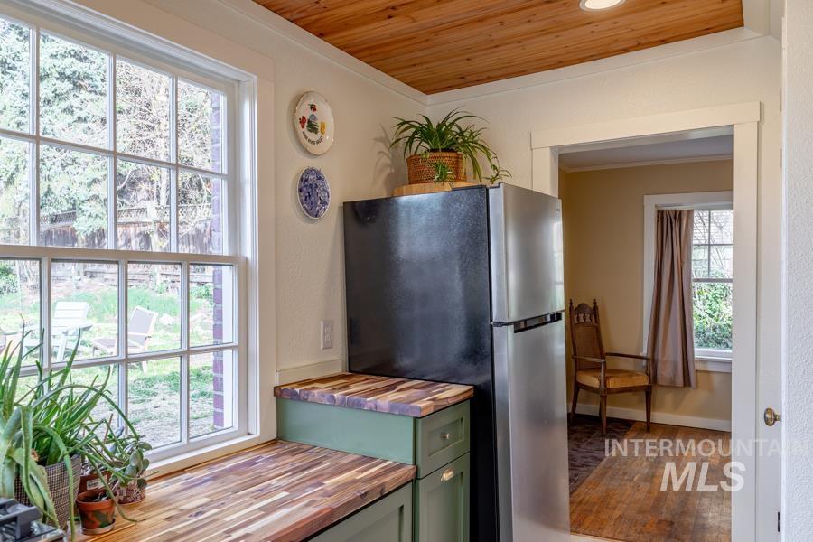 203 S Polk Property Photo 9