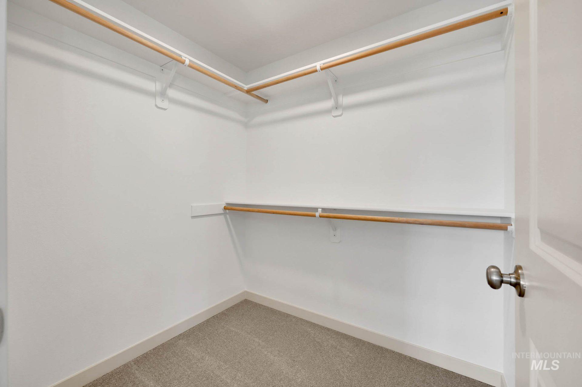 2280 Cattail Dr. Property Photo 22