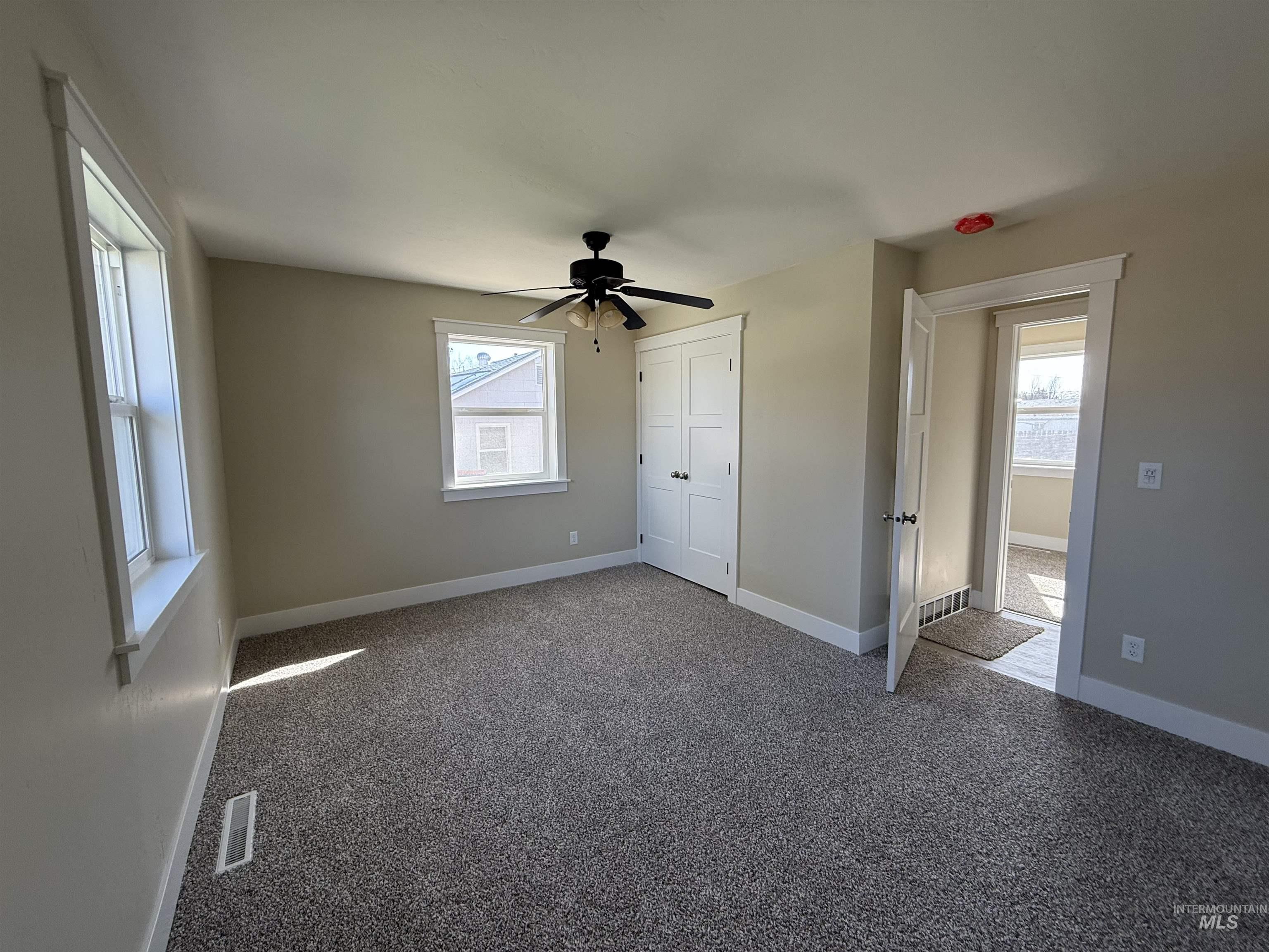 603 Jefferson St Property Photo 11