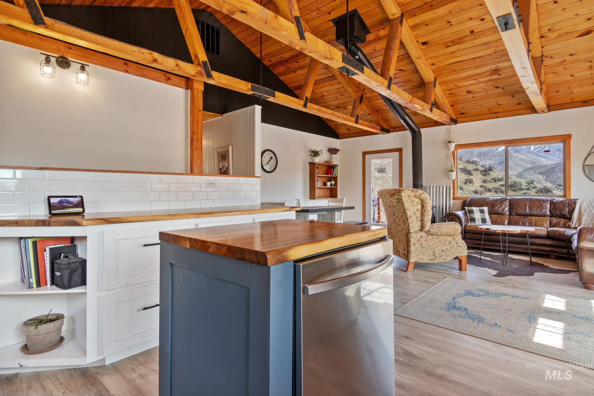 103 Blue Jay Creek Road Property Photo 18