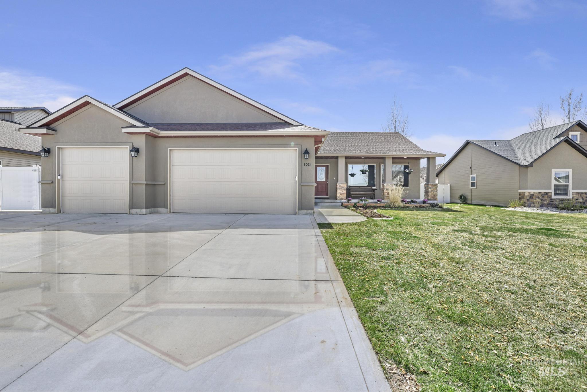 1021 Paintbrush Ave Property Photo