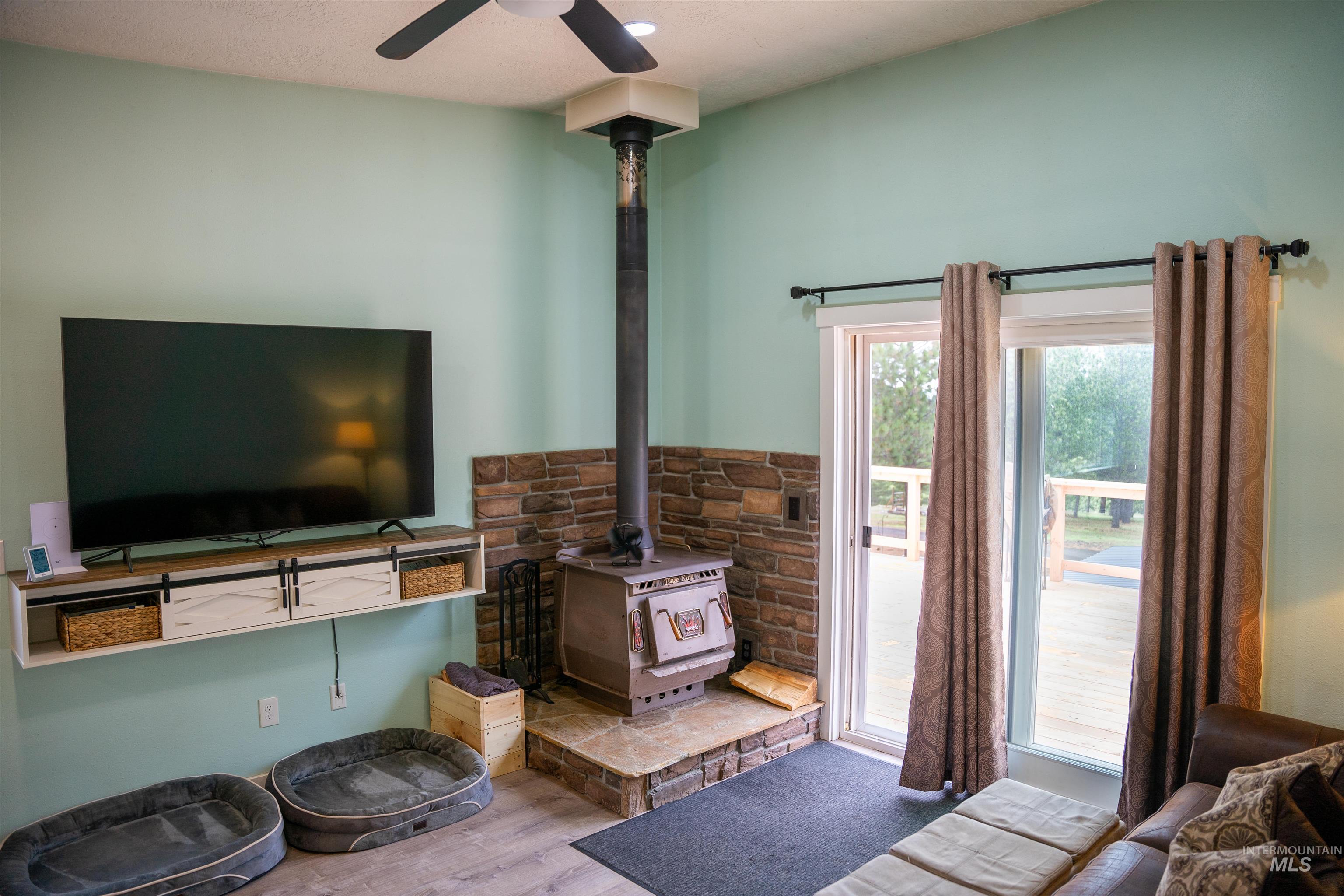 2491 Old Whitebird Hill Rd Property Photo 15