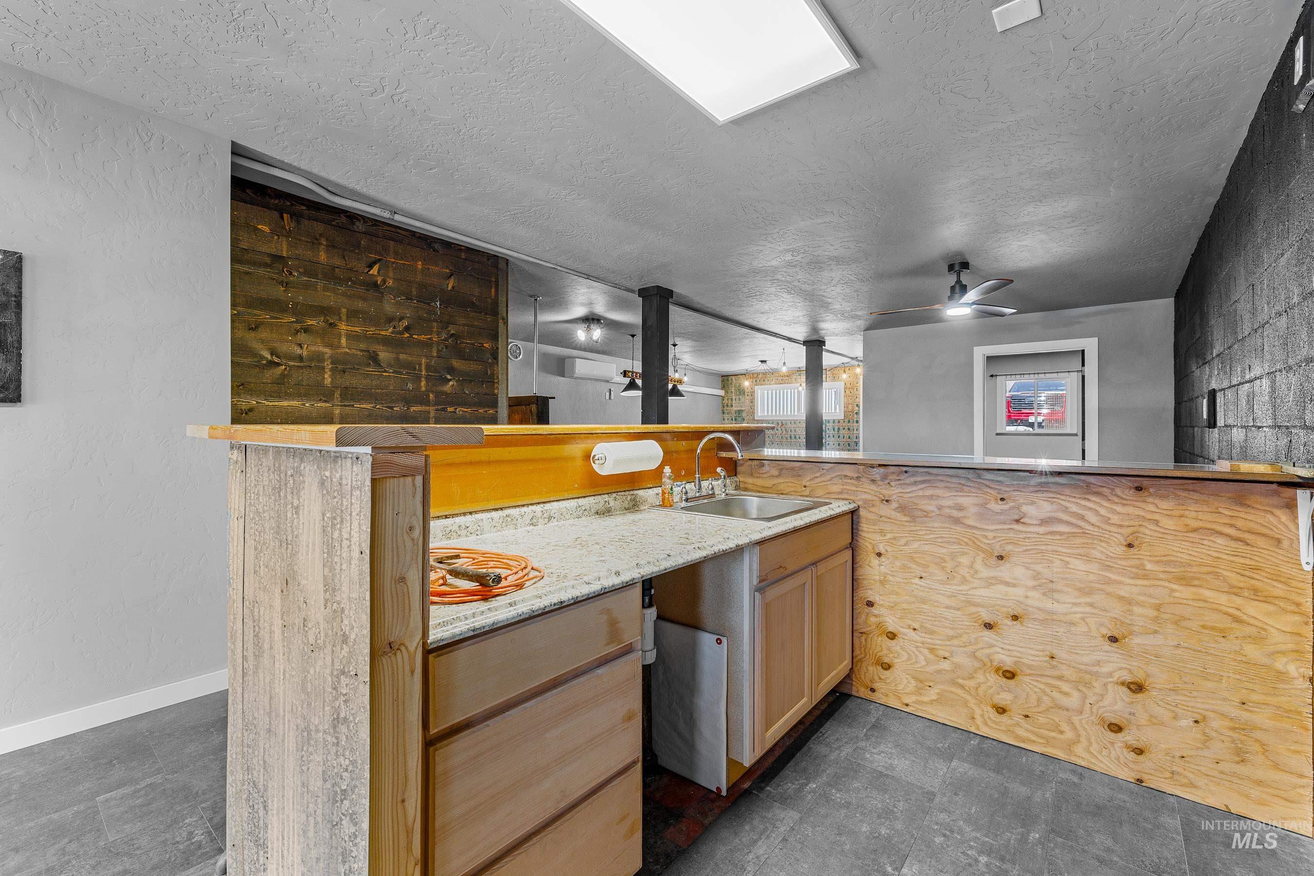 120 Illinois Avenue Property Photo 4