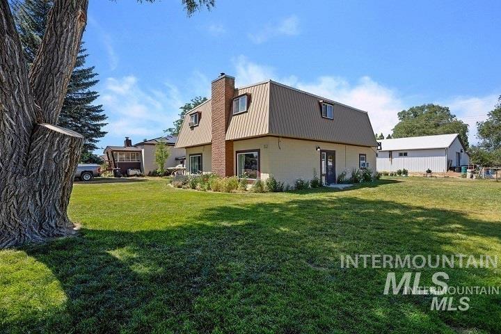 312 Boyd St W Property Photo 1