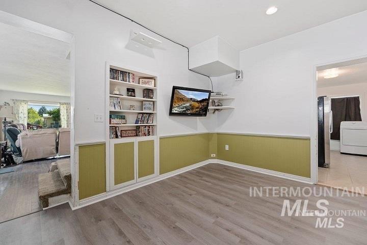 312 Boyd St W Property Photo 18