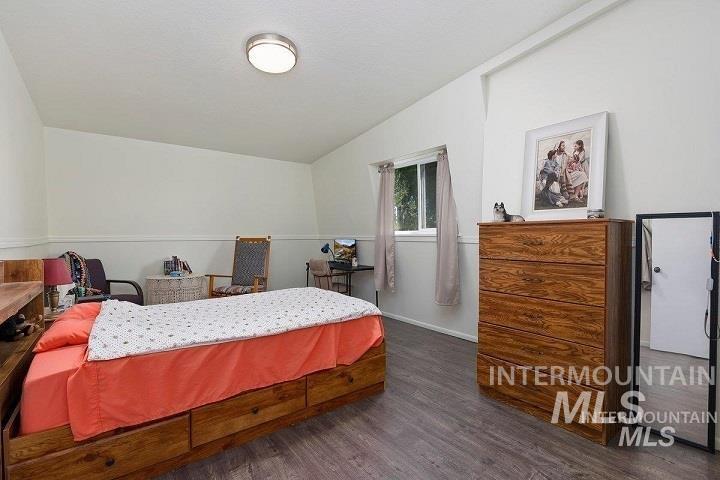 312 Boyd St W Property Photo 25
