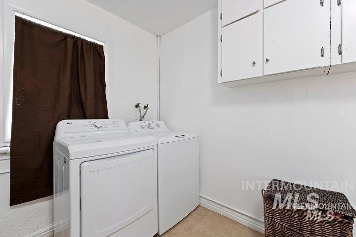 312 Boyd St W Property Photo 26