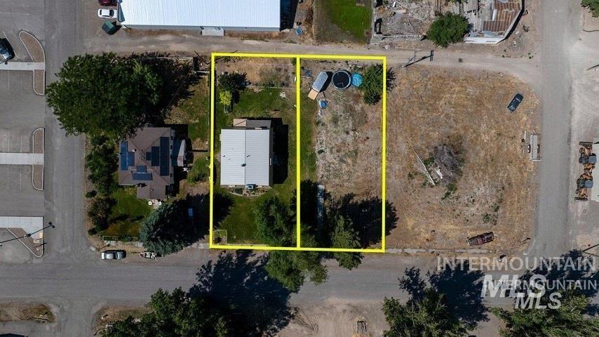 312 Boyd St W Property Photo 28