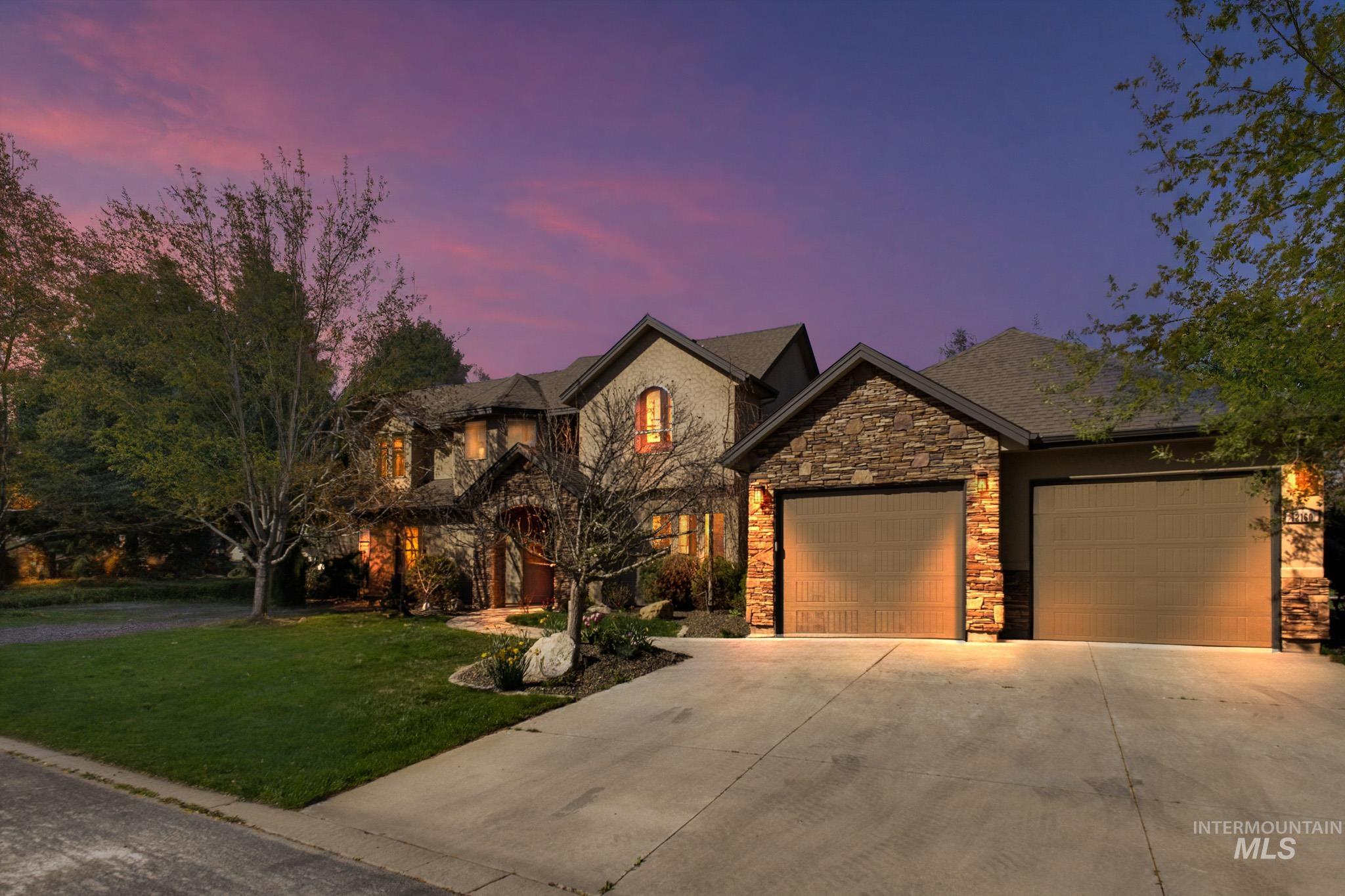 12160 W Pinewood River Lane Property Photo 1