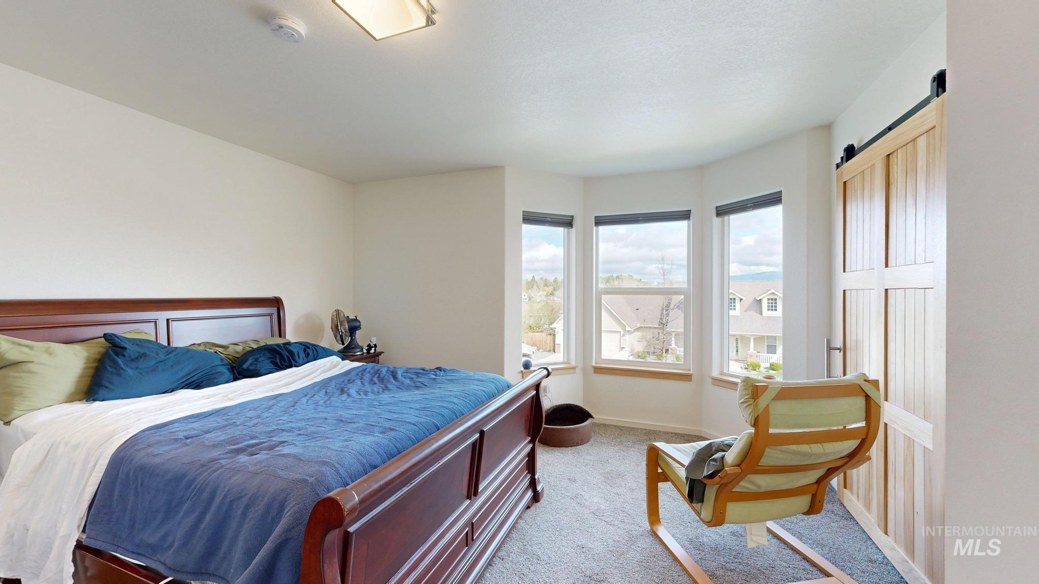 2509 Castleford Property Photo 16