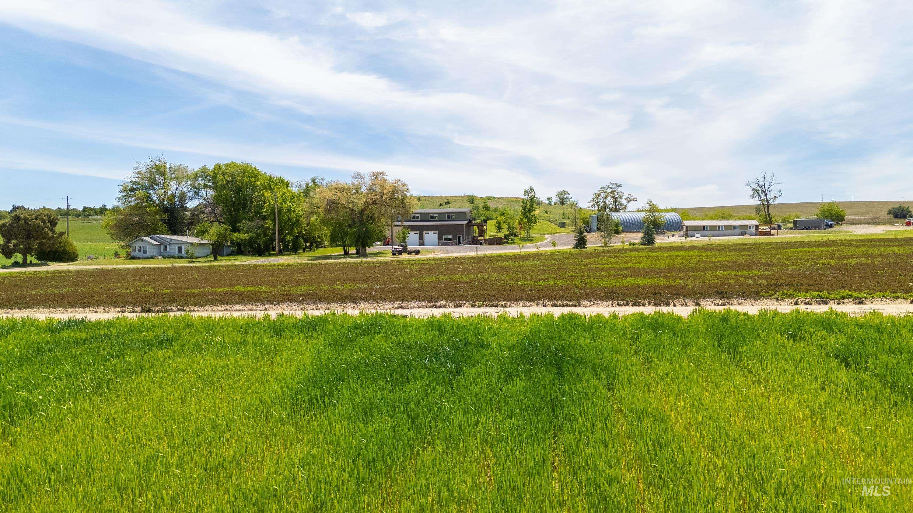 13005 Lake Shore Dr. Property Photo 10