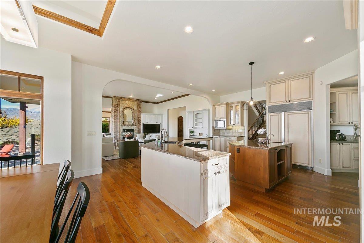 4800 E Wild Horse Ln. Property Photo 15