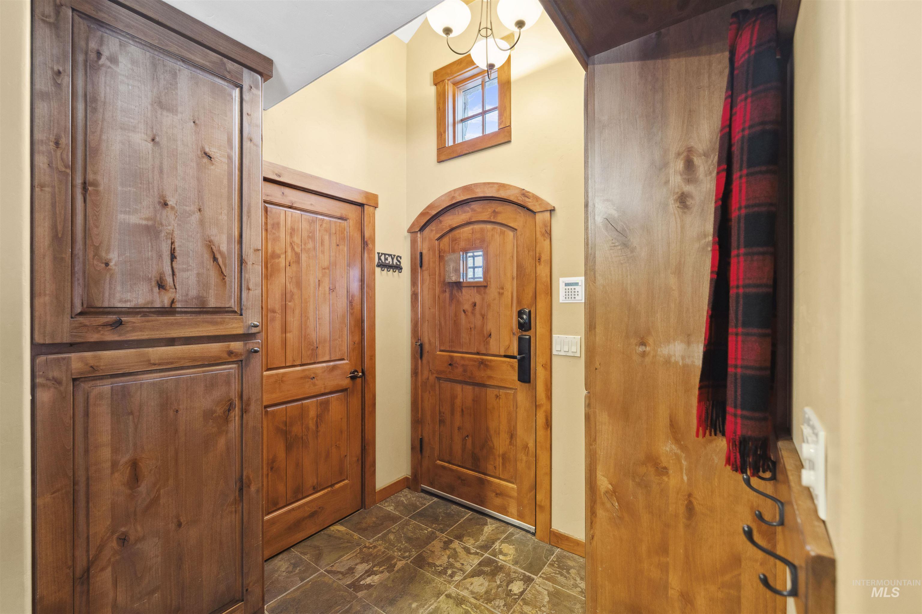23 Rock Creek Court Property Photo 2