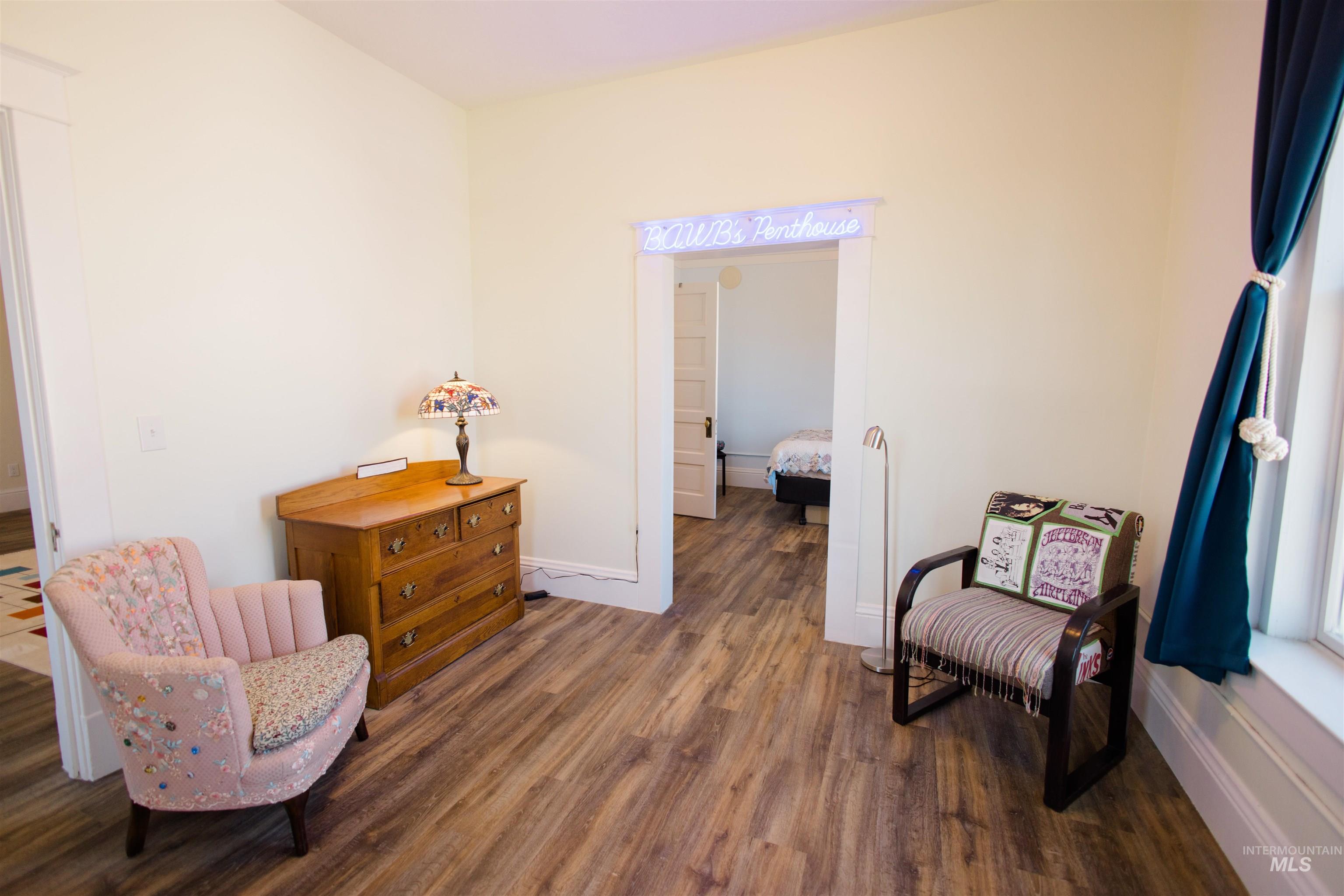4183 N Meridian Property Photo 15