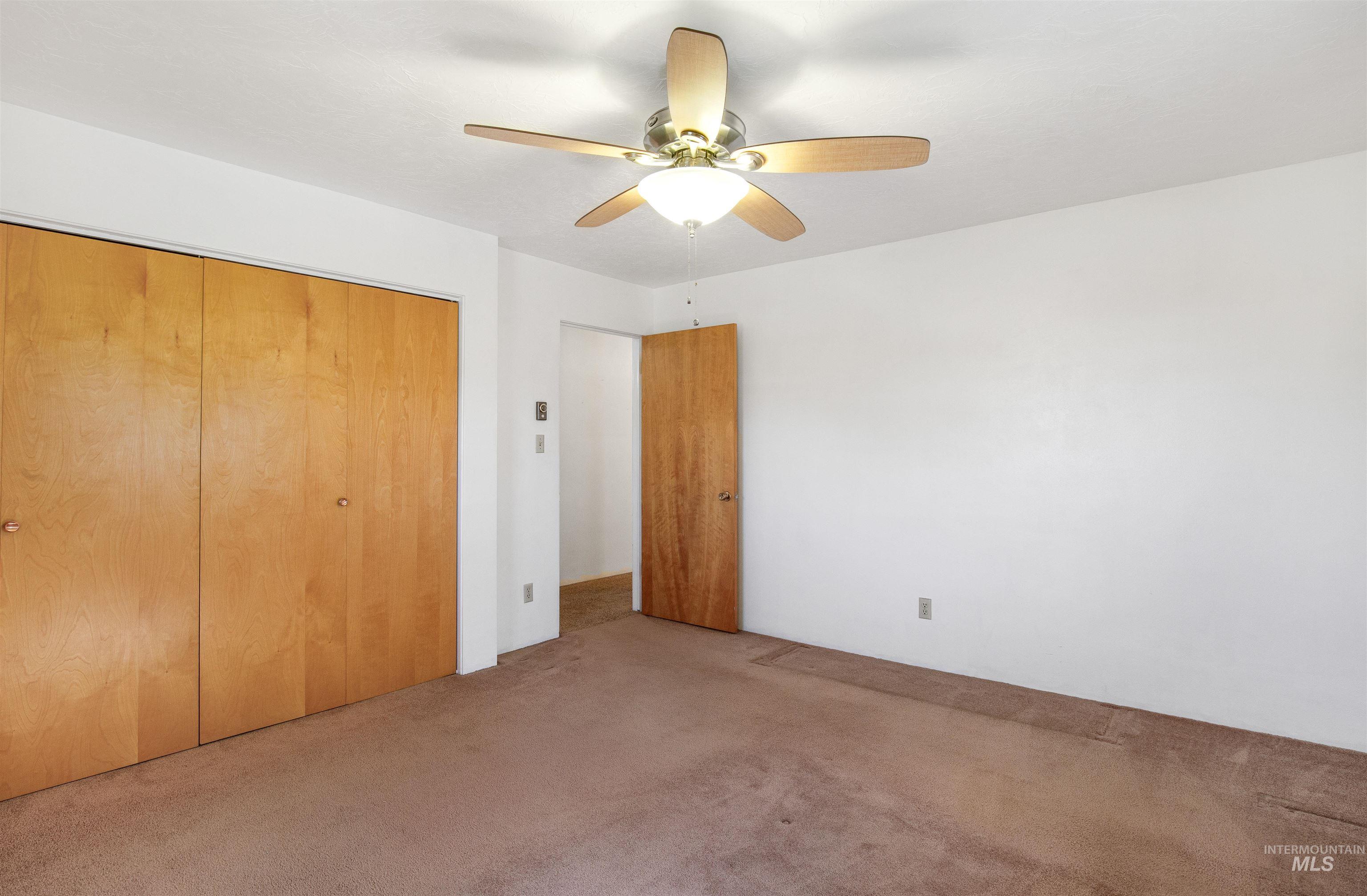 1019 Birch St Property Photo 22