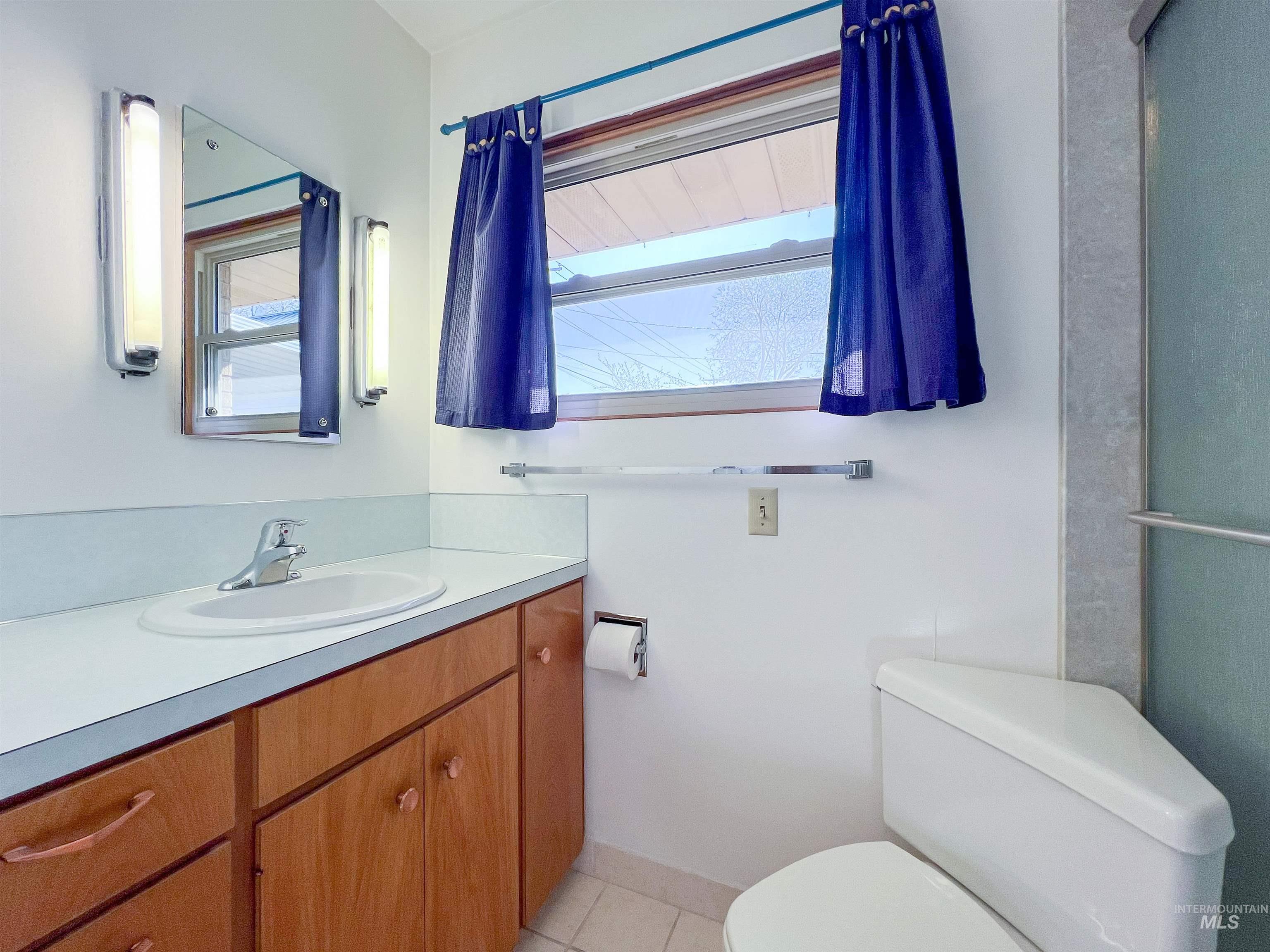 1019 Birch St Property Photo 30