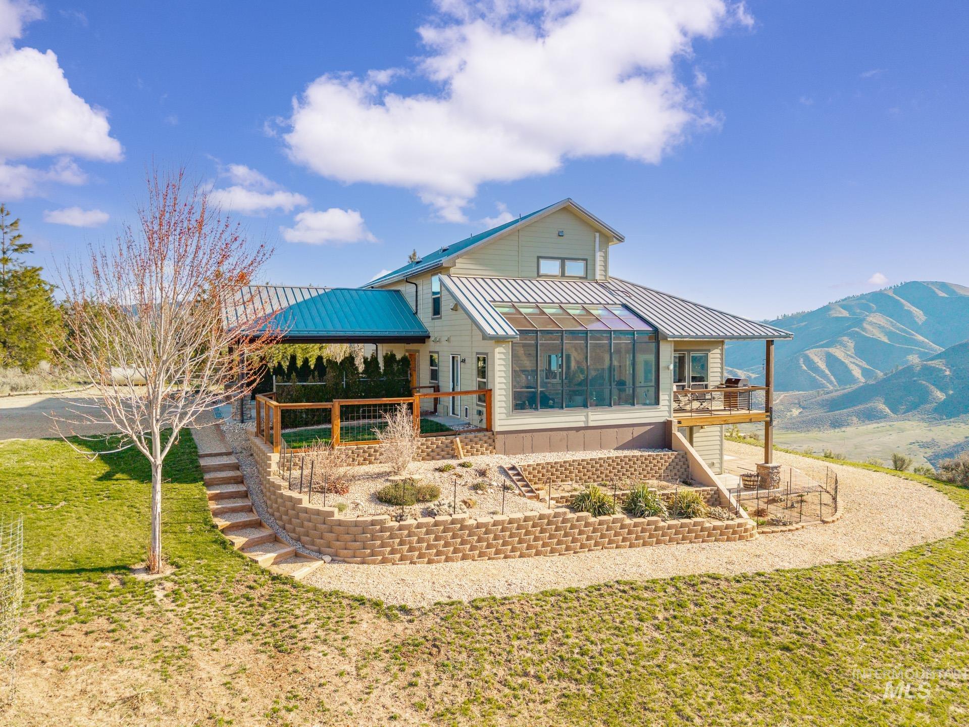 130 Evergreen Drive Property Photo 3
