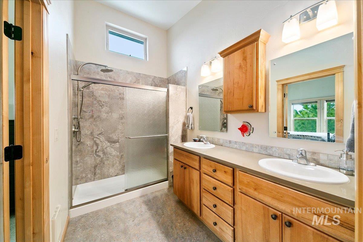130 Evergreen Drive Property Photo 36