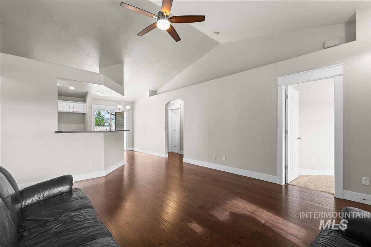 6305 N Silver Elm Way Property Photo 14