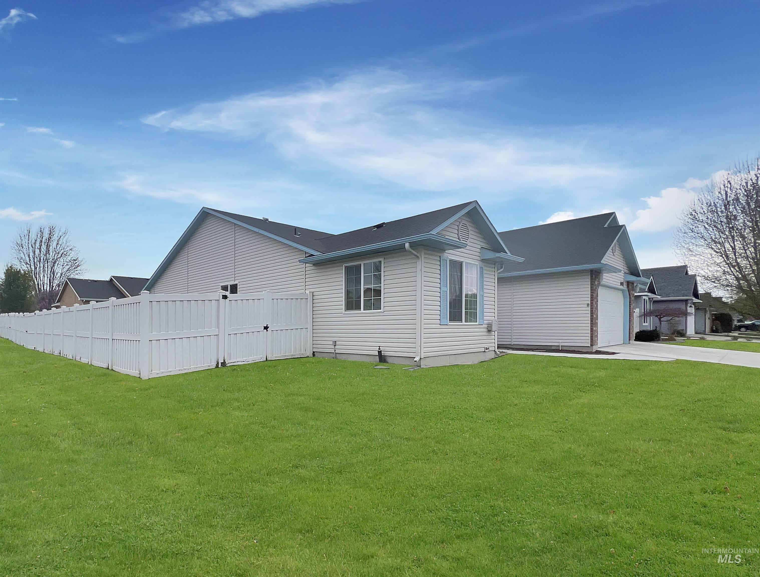 1002 Pintail Property Photo 5