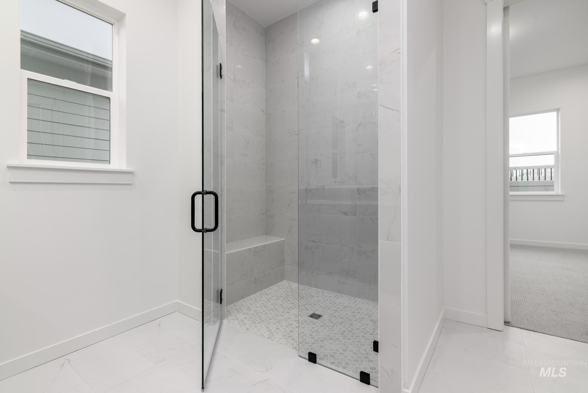 8572 W Chamblee St Property Photo 17