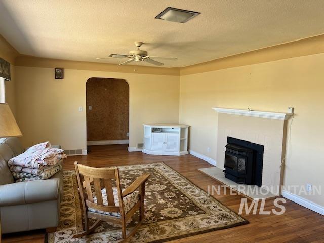 7387 Lynwood Rd. Property Photo 7