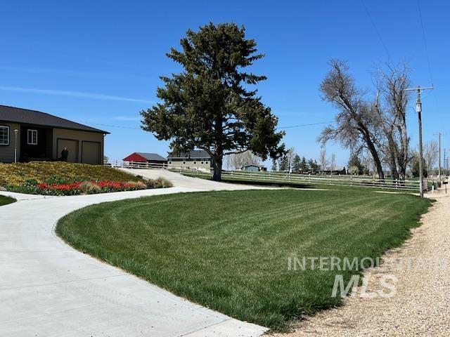 7387 Lynwood Rd. Property Photo 32