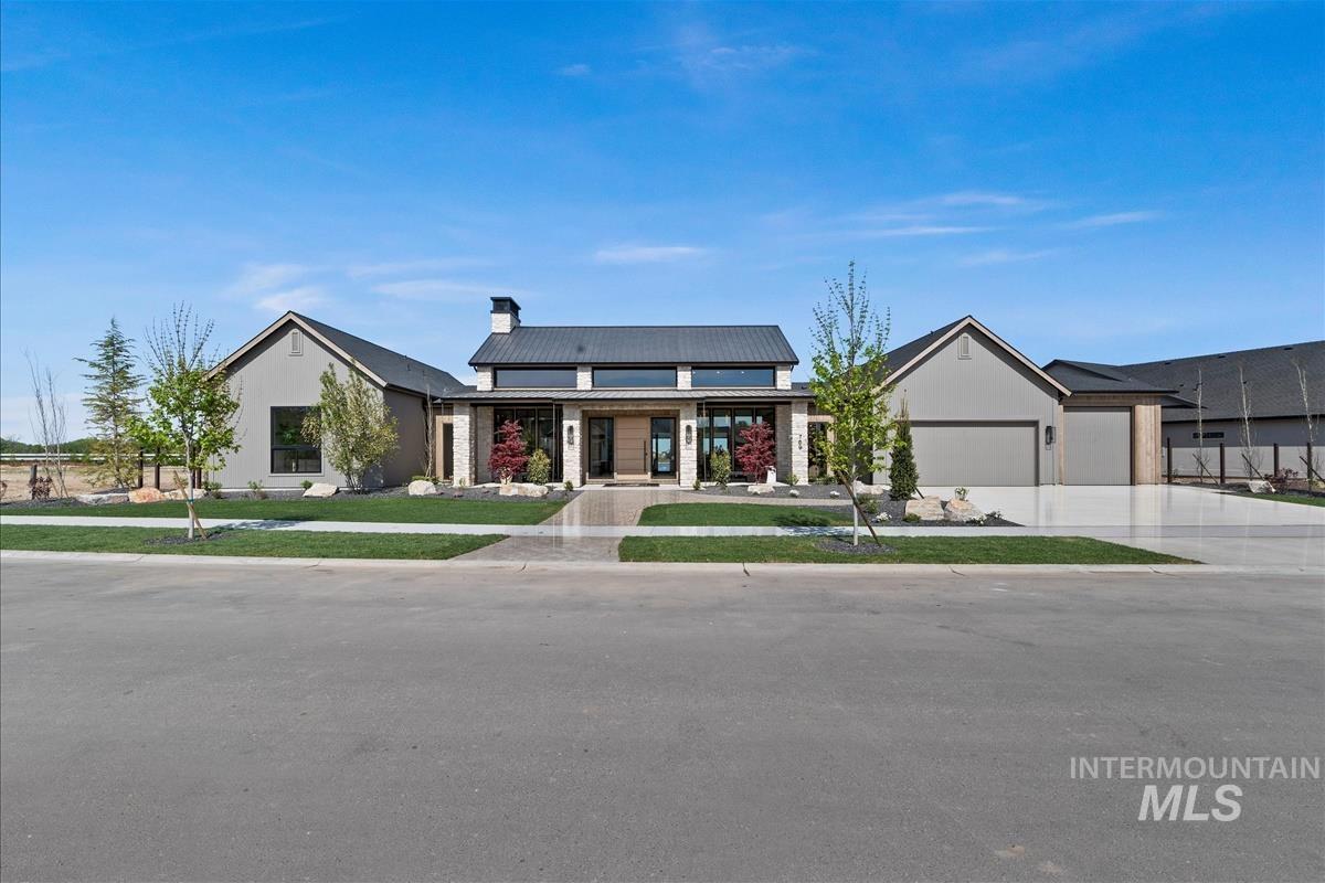 769 S Waning Ln Property Photo 1