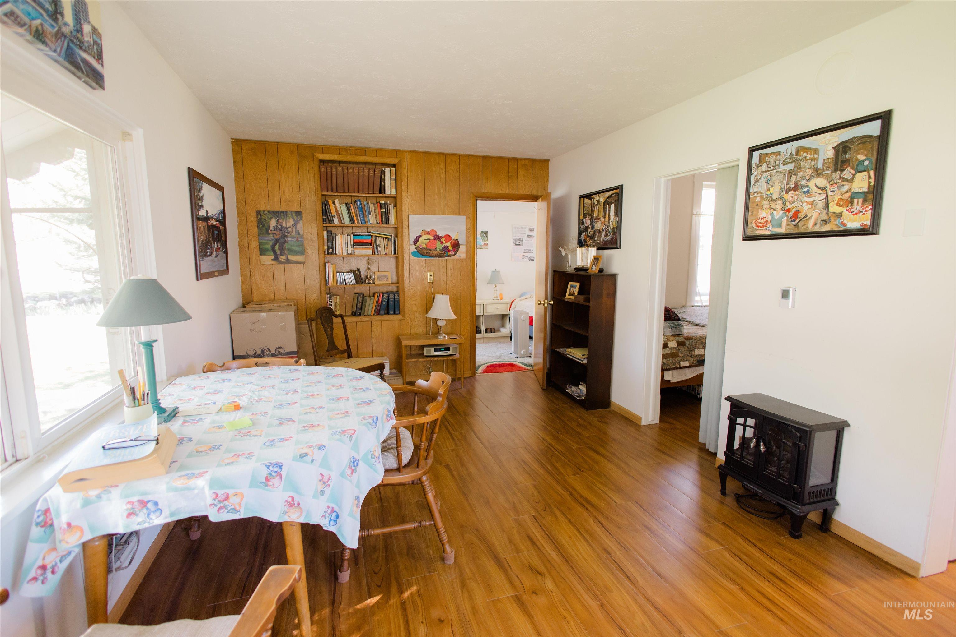 4208 N Meridian Property Photo 4
