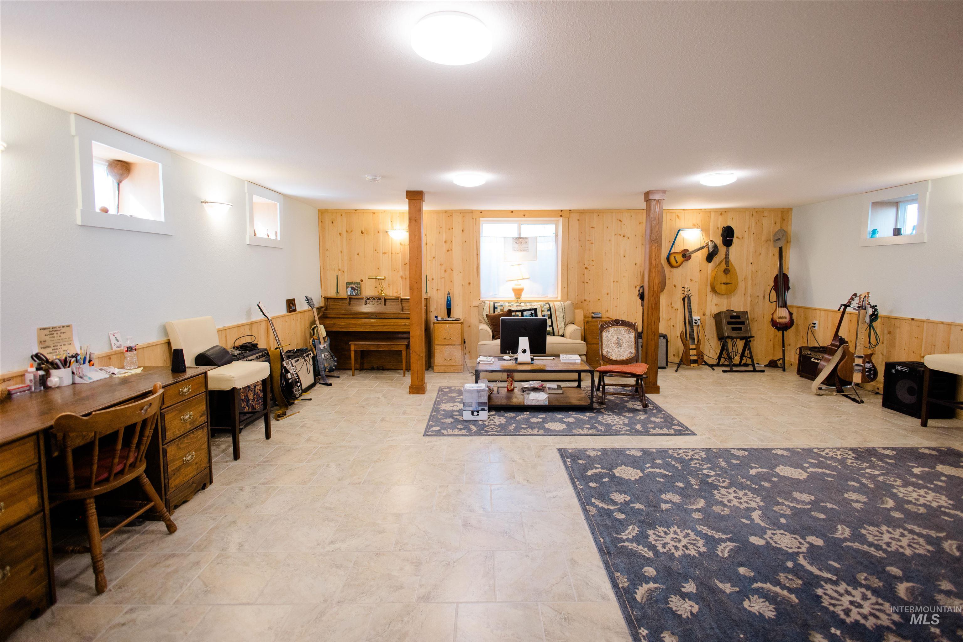 4208 N Meridian Property Photo 29